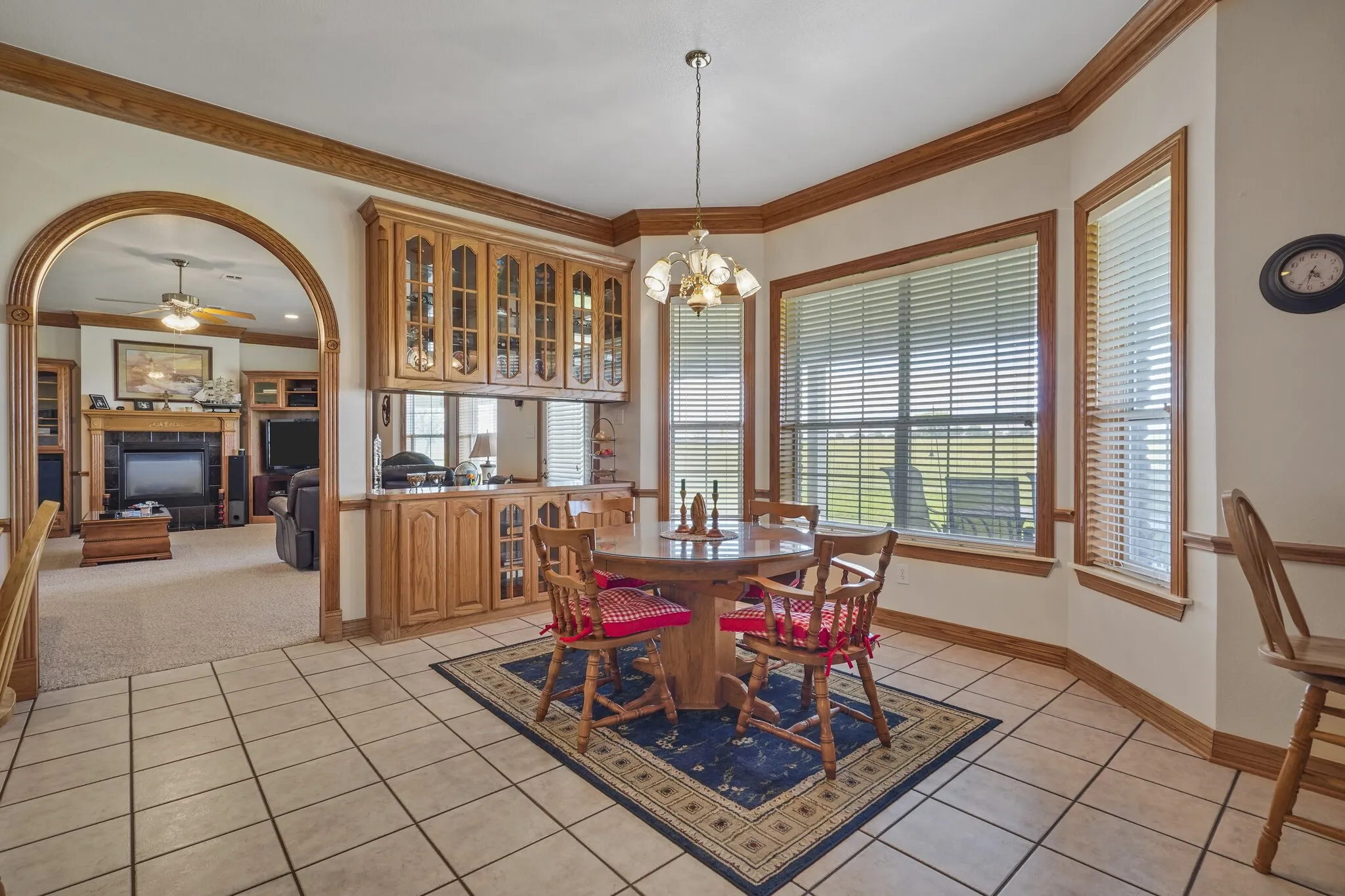Single Family Residence For Sale in Cooke County , 500 Fm 1198 A, Muenster, Texas 76252, 5 Bedrooms, 5 Bathrooms, 4 Garage spaces, 4,912 Sqft, built in 2000, Preowned, Price $3,250,000, mls#21165880, Real Estate Agent in Muenster, Homes For Sale in Cooke county, Homes For Sale in Muenster, Realtor in Muenster Texas, Real Estate Brokerage Independent Realty Texas, Luminita Cordes Realtor