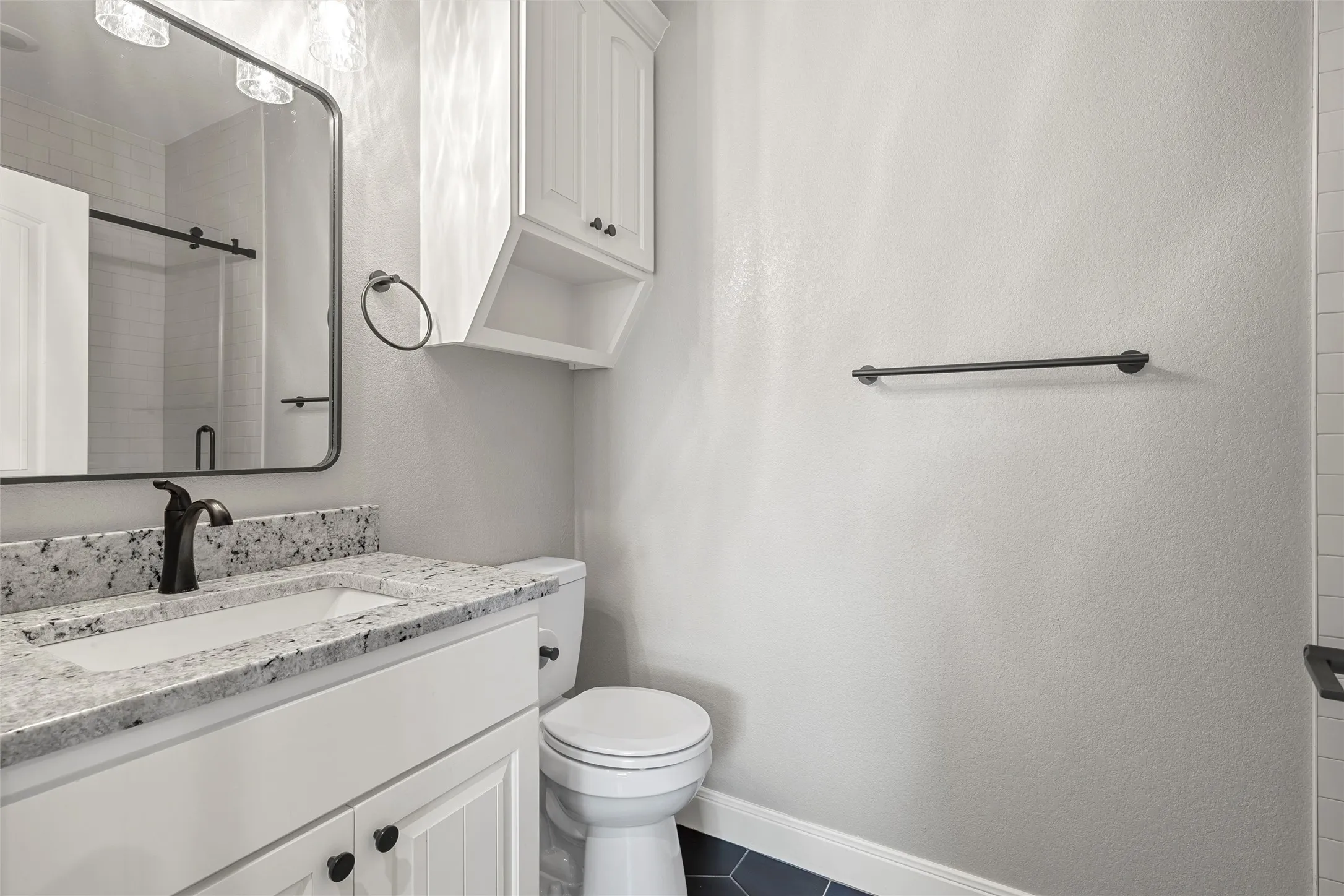second bathroom - 117 lost oaks drive, waco tx 76705