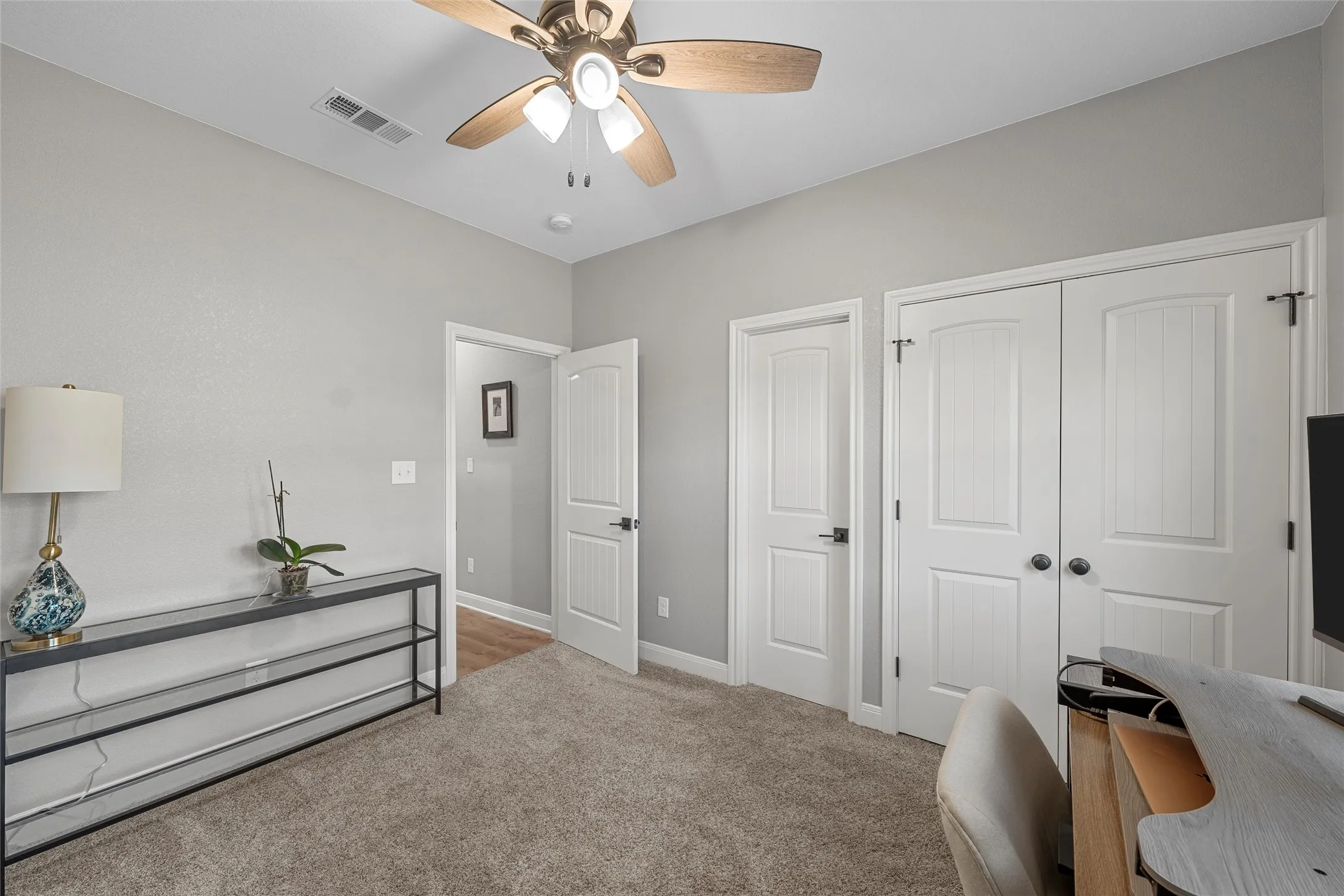 Single Family Residence For Sale in Mc Lennan County , 117 Lost Oaks Drive, Waco, Texas 76705, 4 Bedroom, 3 Bathroom, 2 Garage spaces, 2,314 Sqft, built in 2022, mls#21184139, Real Estate Agent in Waco, Homes For Sale in Mc Lennan county, Homes For Sale in Waco, Realtor in Waco Texas, Real Estate Brokerage Independent Realty Texas, Luminita Cordes Realtor