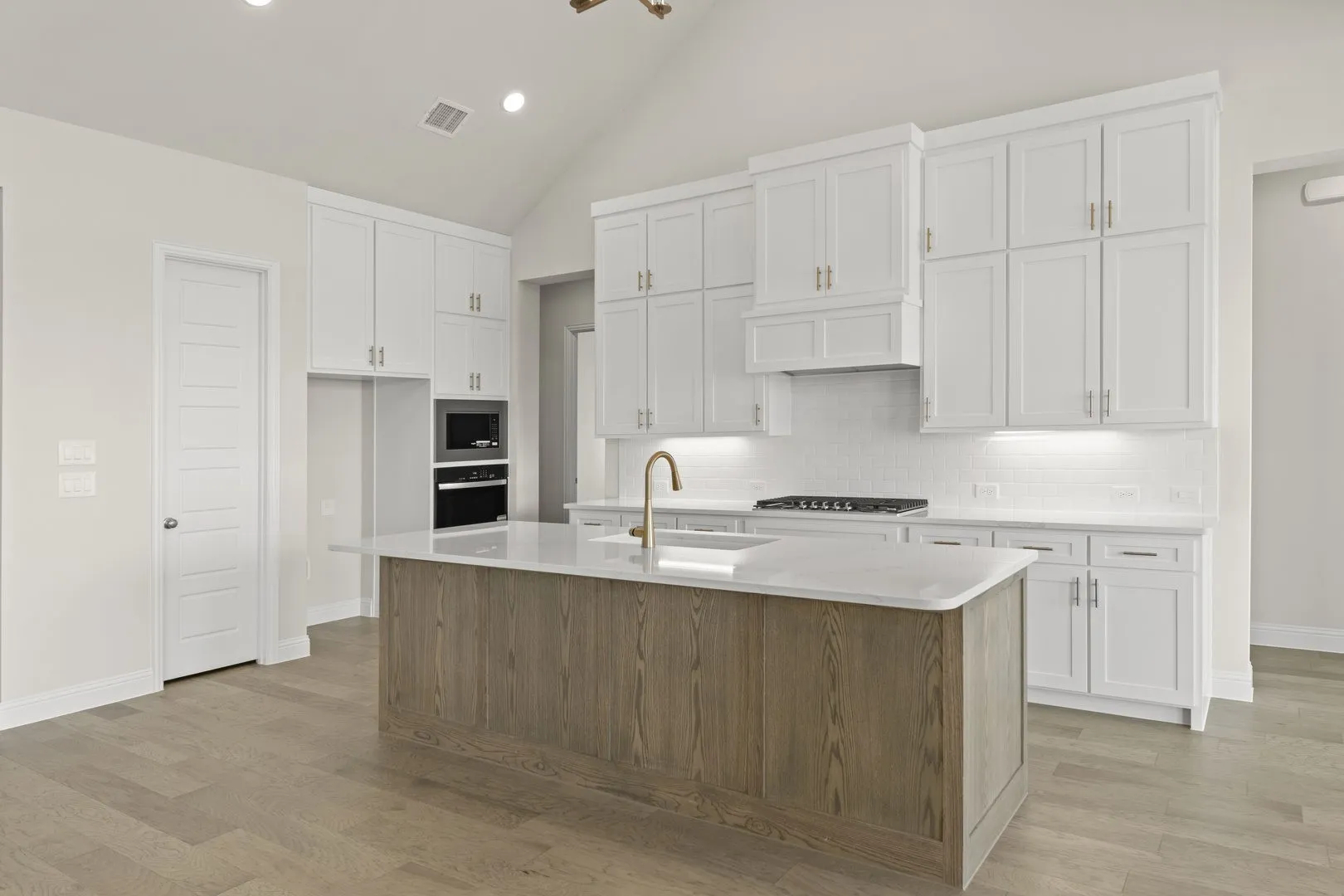 Single Family Residence For Sale in Collin County , 2624 Cone Flower Street, Mc Kinney, Texas 75071, 4 Bedroom, 4 Bathroom, 3 Garage spaces, 3,596 Sqft, built in 2026, New Construction - Incomplete, mls#21185430, Real Estate Agent in Mc Kinney, Homes For Sale in Collin county, Homes For Sale in Mc Kinney, Realtor in Mc Kinney Texas, Real Estate Brokerage Independent Realty Texas, Luminita Cordes Realtor