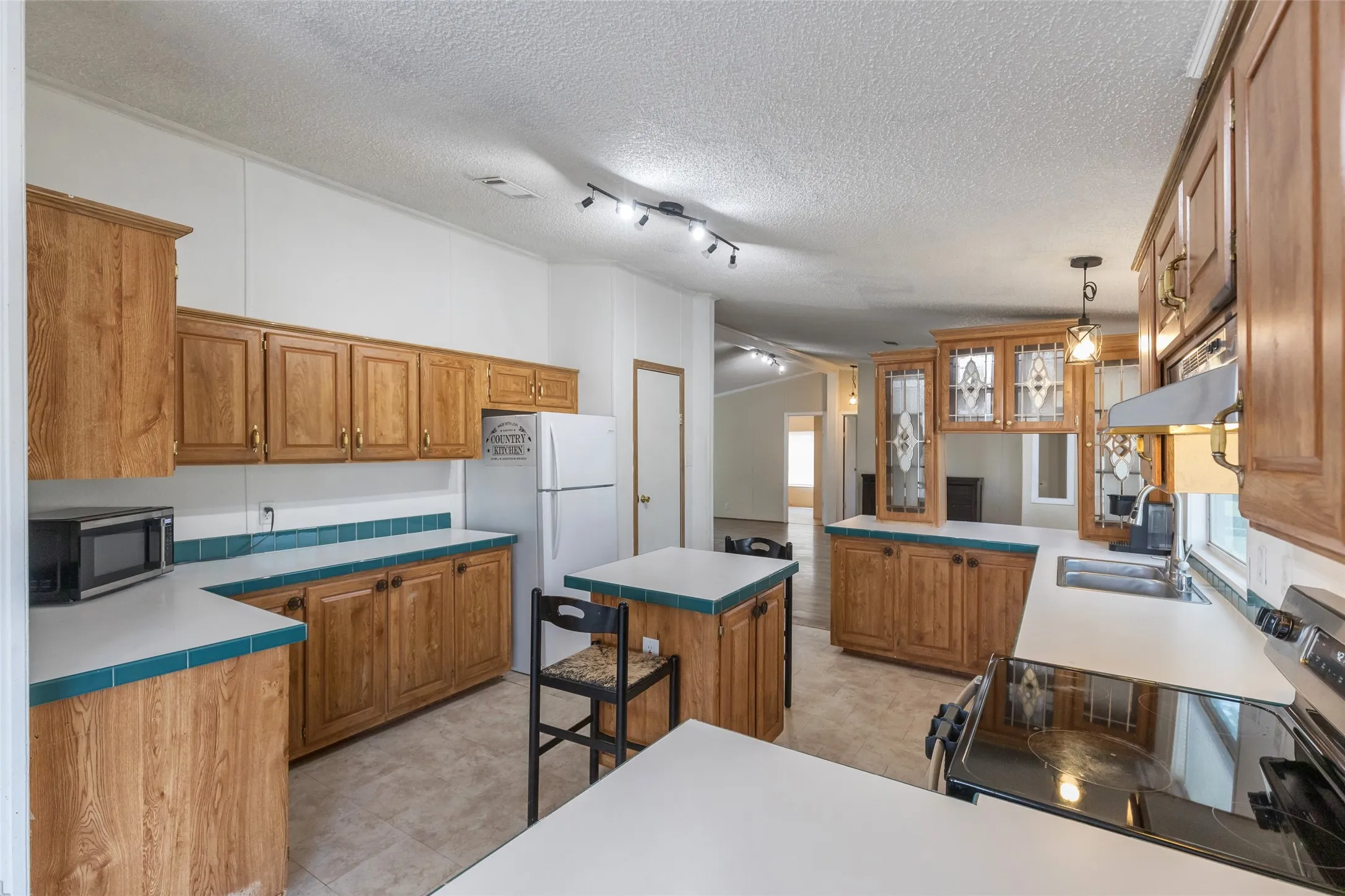 Manufactured Home For Sale in Jones County , 7256 Fm 3326 S, Hawley, Texas 79525, 3 Bedroom, 2 Bathroom, 1 Garage spaces, 1,568 Sqft, built in 1996, mls#21182780, Real Estate Agent in Hawley, Homes For Sale in Jones county, Homes For Sale in Hawley, Realtor in Hawley Texas, Real Estate Brokerage Independent Realty Texas, Luminita Cordes Realtor