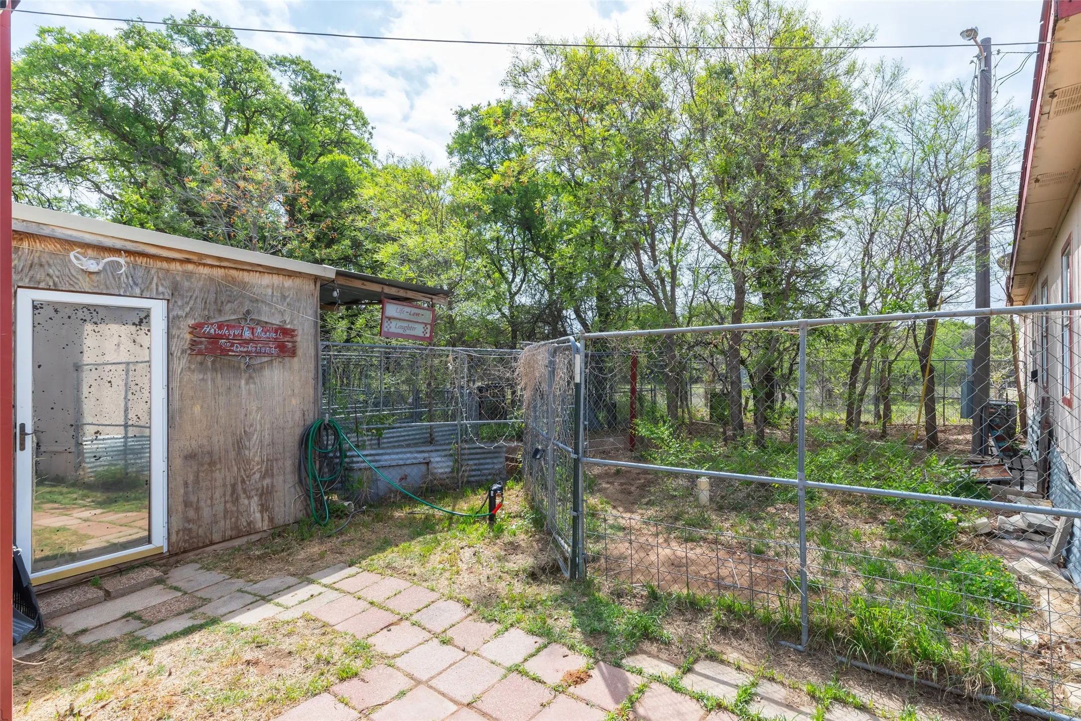 Manufactured Home For Sale in Jones County , 7256 Fm 3326 S, Hawley, Texas 79525, 3 Bedroom, 2 Bathroom, 1 Garage spaces, 1,568 Sqft, built in 1996, mls#21182780, Real Estate Agent in Hawley, Homes For Sale in Jones county, Homes For Sale in Hawley, Realtor in Hawley Texas, Real Estate Brokerage Independent Realty Texas, Luminita Cordes Realtor