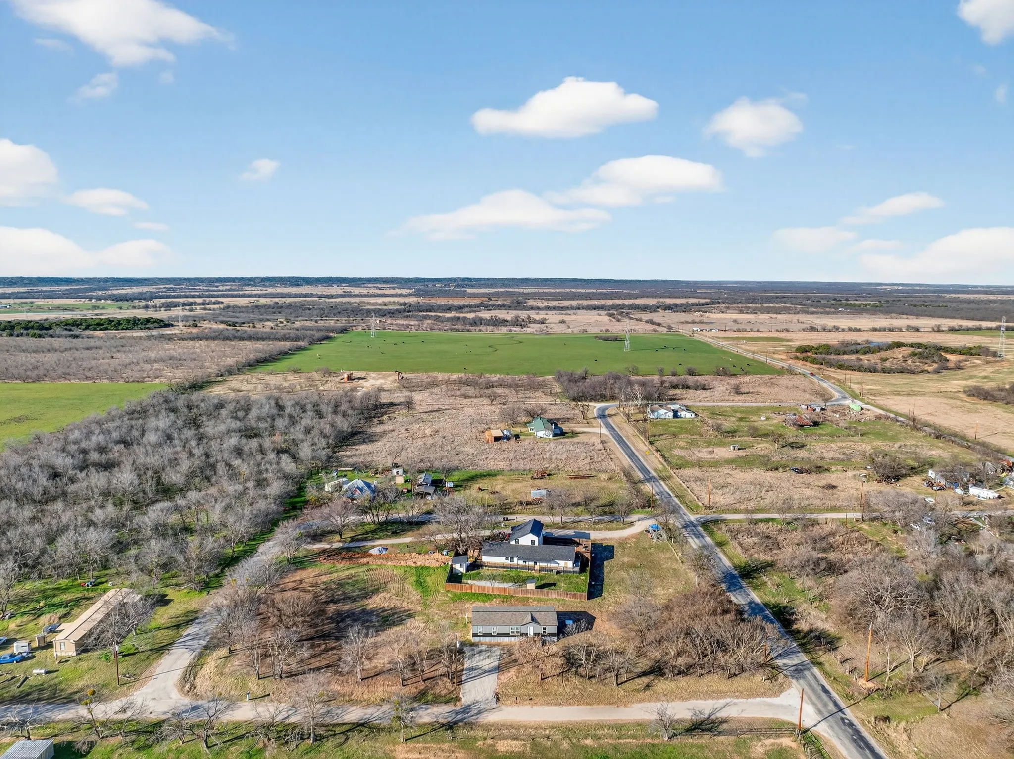 Manufactured Home For Sale in Palo Pinto County , 104 4th Street, Graford, Texas 76449, 4 Bedroom, 2 Bathroom, Garage spaces, 1,568 Sqft, built in 2025, New Construction - Complete, mls#21185530, Real Estate Agent in Graford, Homes For Sale in Palo Pinto county, Homes For Sale in Graford, Realtor in Graford Texas, Real Estate Brokerage Independent Realty Texas, Luminita Cordes Realtor