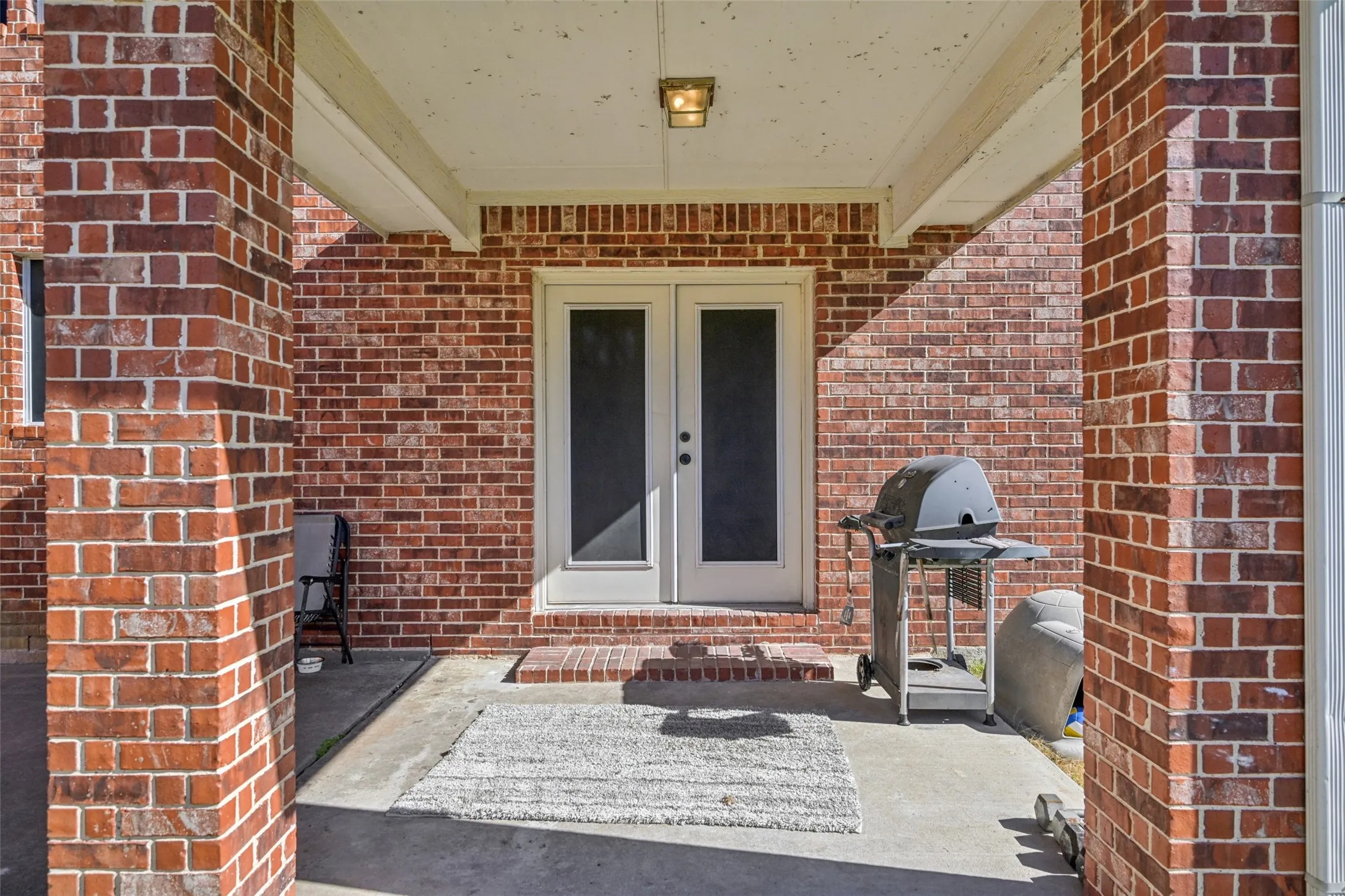 Single Family Residence For Sale in Dallas County , 601 Belclaire Terrace, De Soto, Texas 75115, 5 Bedroom, 4 Bathroom, 3 Garage spaces, 4,098 Sqft, built in 2003, mls#21185326, Real Estate Agent in De Soto, Homes For Sale in Dallas county, Homes For Sale in De Soto, Realtor in De Soto Texas, Real Estate Brokerage Independent Realty Texas, Luminita Cordes Realtor