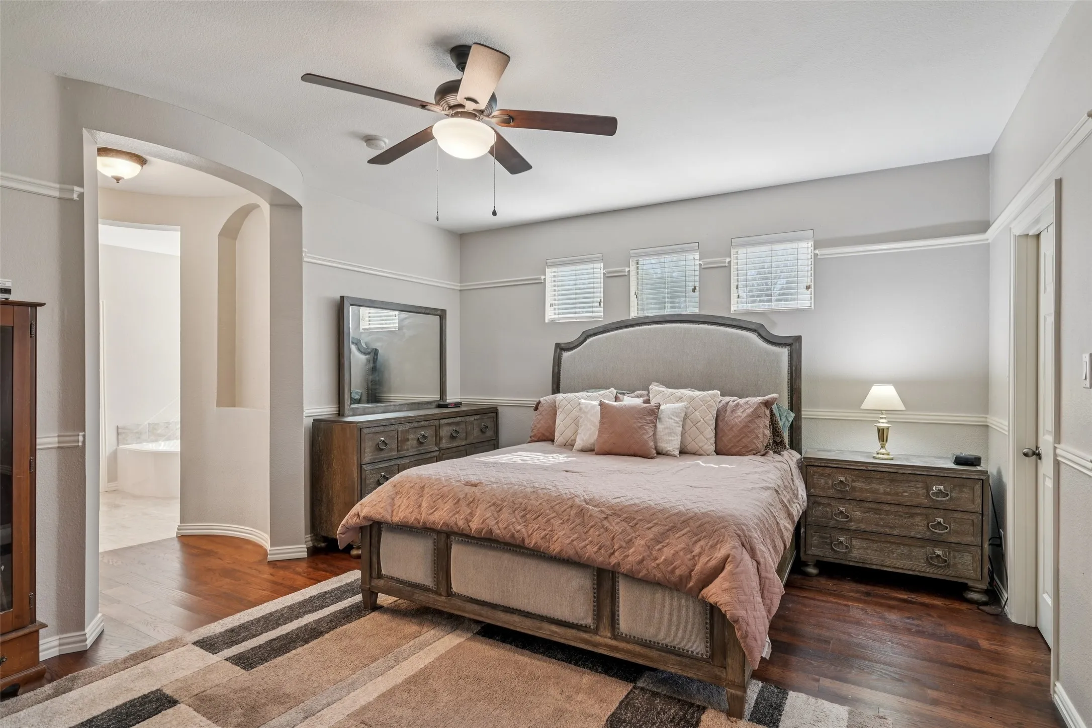 Single Family Residence For Sale in Dallas County , 601 Belclaire Terrace, De Soto, Texas 75115, 5 Bedroom, 4 Bathroom, 3 Garage spaces, 4,098 Sqft, built in 2003, mls#21185326, Real Estate Agent in De Soto, Homes For Sale in Dallas county, Homes For Sale in De Soto, Realtor in De Soto Texas, Real Estate Brokerage Independent Realty Texas, Luminita Cordes Realtor