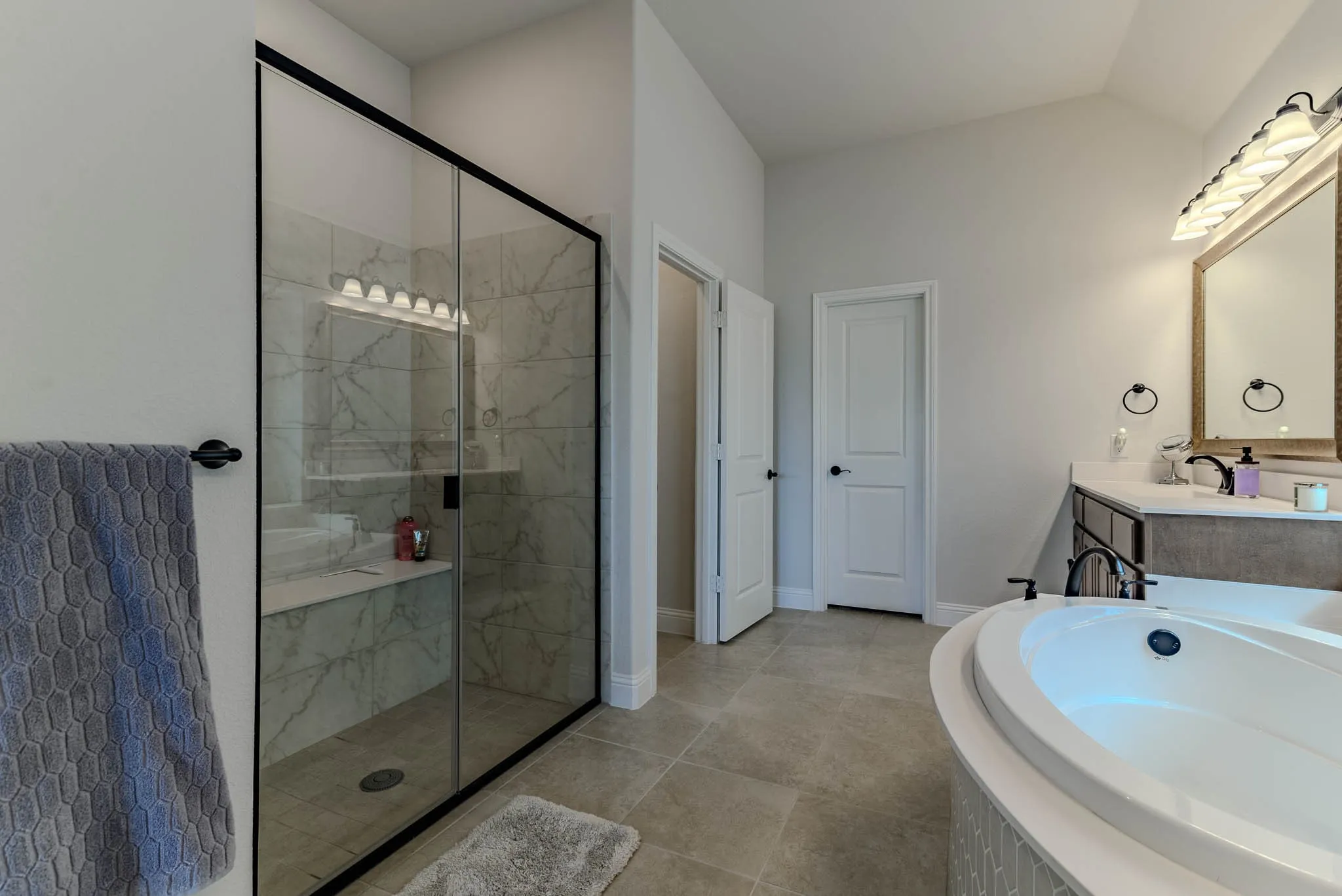 Single Family Residence For Sale in Johnson County , 12729 Caliber Drive, Godley, Texas 76044, 4 Bedroom, 3 Bathroom, 2 Garage spaces, 2,651 Sqft, built in 2024, Preowned, mls#21183720, Real Estate Agent in Godley, Homes For Sale in Johnson county, Homes For Sale in Godley, Realtor in Godley Texas, Real Estate Brokerage Independent Realty Texas, Luminita Cordes Realtor
