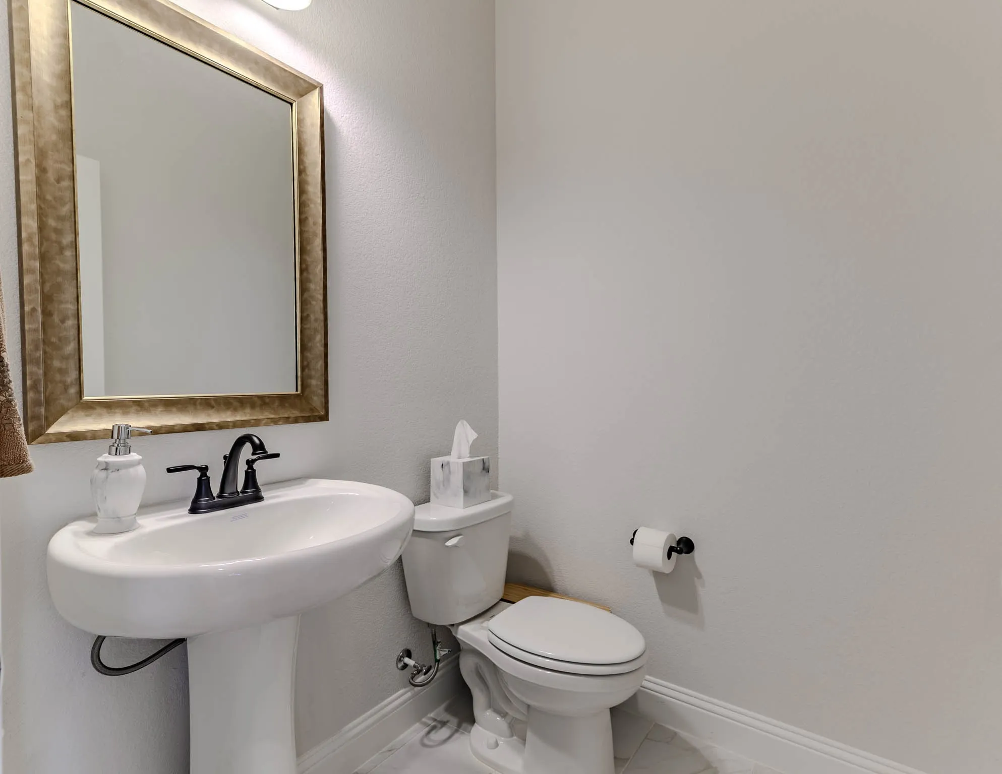 Single Family Residence For Sale in Johnson County , 12729 Caliber Drive, Godley, Texas 76044, 4 Bedroom, 3 Bathroom, 2 Garage spaces, 2,651 Sqft, built in 2024, Preowned, mls#21183720, Real Estate Agent in Godley, Homes For Sale in Johnson county, Homes For Sale in Godley, Realtor in Godley Texas, Real Estate Brokerage Independent Realty Texas, Luminita Cordes Realtor