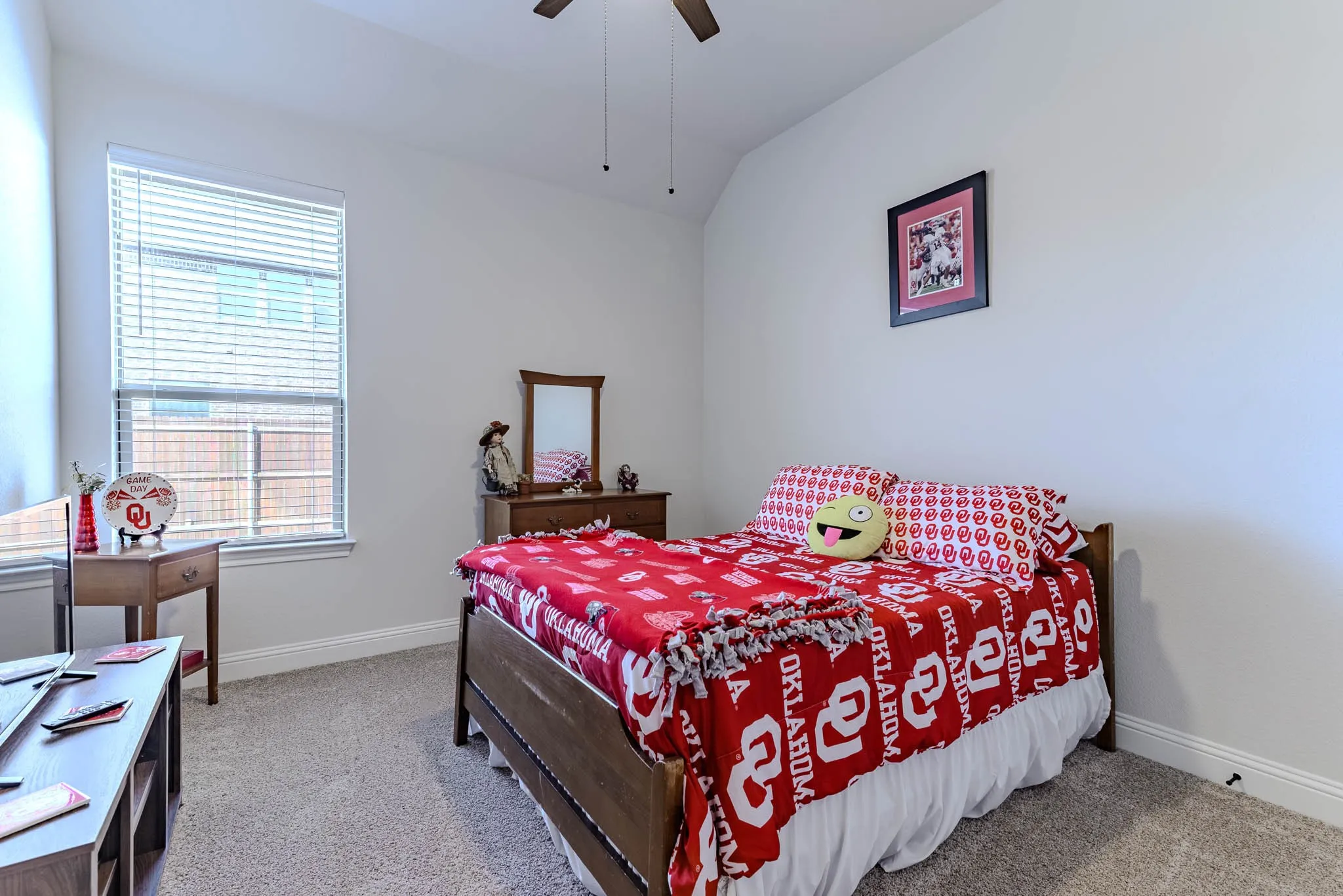 Single Family Residence For Sale in Johnson County , 12729 Caliber Drive, Godley, Texas 76044, 4 Bedroom, 3 Bathroom, 2 Garage spaces, 2,651 Sqft, built in 2024, Preowned, mls#21183720, Real Estate Agent in Godley, Homes For Sale in Johnson county, Homes For Sale in Godley, Realtor in Godley Texas, Real Estate Brokerage Independent Realty Texas, Luminita Cordes Realtor