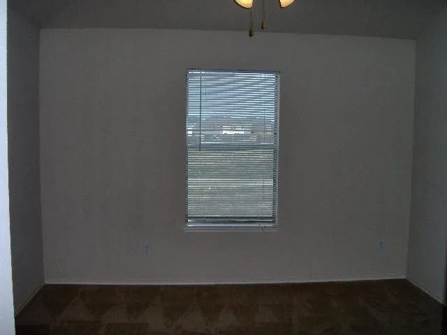 Townhouse For Rent in Denton County , 5413 Soledad Drive, Denton, Texas 76208, 3 Bedrooms, 3 Bathrooms, 2 Garage spaces, 1,672 Sqft, built in 2007, Price $1,950, mls#21185598, Real Estate Agent in Denton, Homes For Rent in Denton county, Homes For Rent in Denton, Realtor in Denton Texas, Real Estate Brokerage Independent Realty Texas, Luminita Cordes Realtor