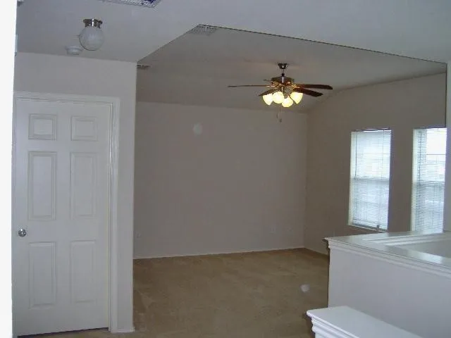 Townhouse For Rent in Denton County , 5413 Soledad Drive, Denton, Texas 76208, 3 Bedrooms, 3 Bathrooms, 2 Garage spaces, 1,672 Sqft, built in 2007, Price $1,950, mls#21185598, Real Estate Agent in Denton, Homes For Rent in Denton county, Homes For Rent in Denton, Realtor in Denton Texas, Real Estate Brokerage Independent Realty Texas, Luminita Cordes Realtor