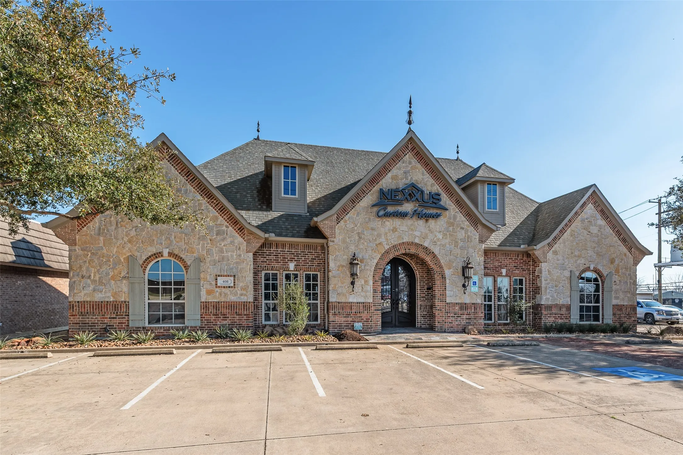 Office For Sale in Kaufman County , 408 Pinson Road, Forney, Texas 75126, 0, 0, Garage spaces, 0 Sqft, built in 2007, Preowned, mls#21178712, Real Estate Agent in Forney, Homes For Sale in Kaufman county, Homes For Sale in Forney, Realtor in Forney Texas, Real Estate Brokerage Independent Realty Texas, Luminita Cordes Realtor