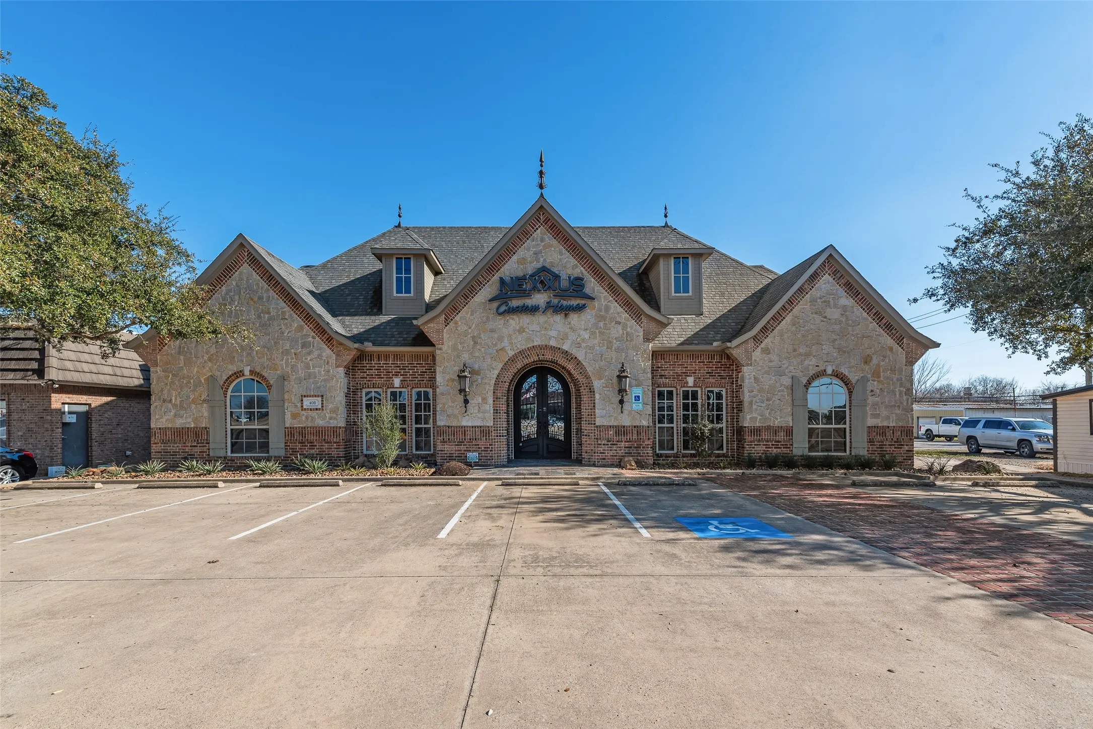 Office For Sale in Kaufman County , 408 Pinson Road, Forney, Texas 75126, 0, 0, Garage spaces, 0 Sqft, built in 2007, Preowned, mls#21178712, Real Estate Agent in Forney, Homes For Sale in Kaufman county, Homes For Sale in Forney, Realtor in Forney Texas, Real Estate Brokerage Independent Realty Texas, Luminita Cordes Realtor