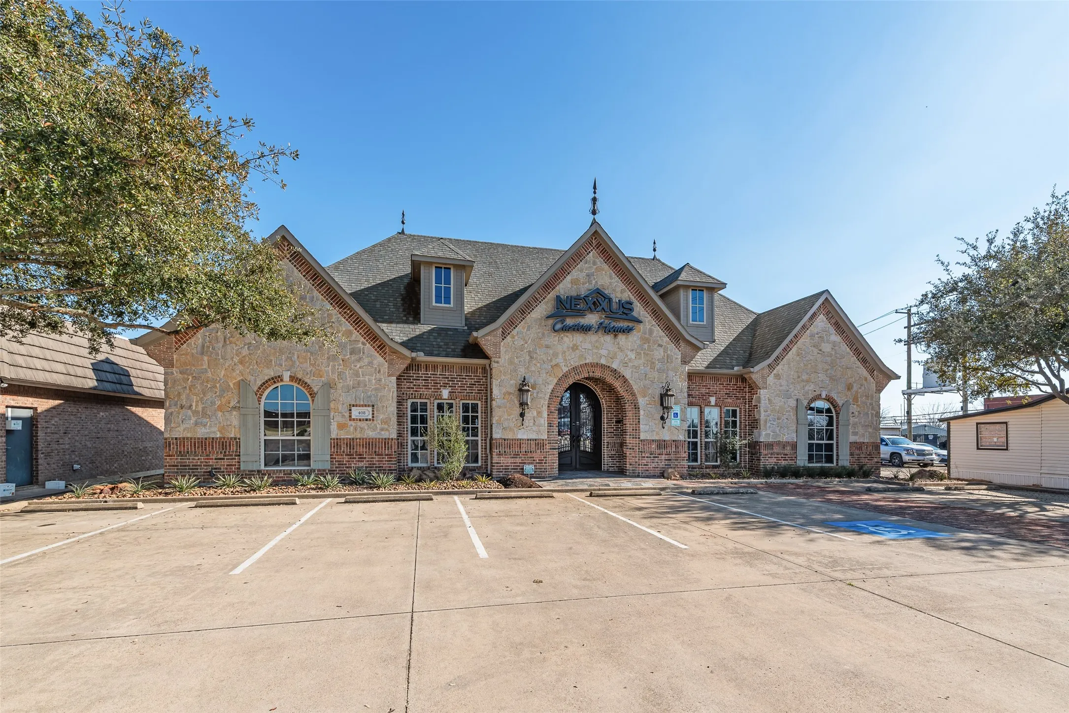Office For Sale in Kaufman County , 408 Pinson Road, Forney, Texas 75126, 0, 0, Garage spaces, 0 Sqft, built in 2007, Preowned, mls#21178712, Real Estate Agent in Forney, Homes For Sale in Kaufman county, Homes For Sale in Forney, Realtor in Forney Texas, Real Estate Brokerage Independent Realty Texas, Luminita Cordes Realtor