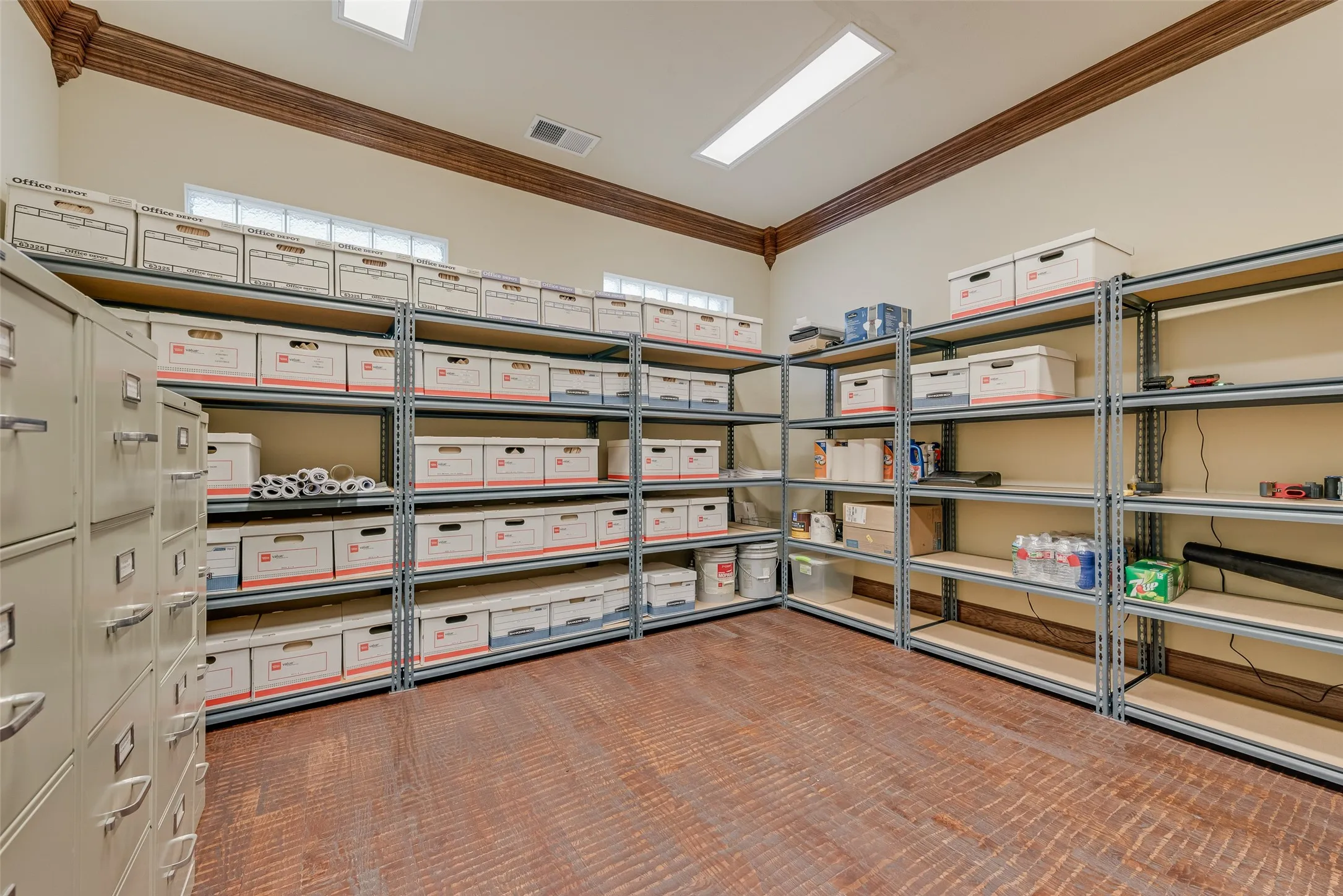 Office For Sale in Kaufman County , 408 Pinson Road, Forney, Texas 75126, 0, 0, Garage spaces, 0 Sqft, built in 2007, Preowned, mls#21178712, Real Estate Agent in Forney, Homes For Sale in Kaufman county, Homes For Sale in Forney, Realtor in Forney Texas, Real Estate Brokerage Independent Realty Texas, Luminita Cordes Realtor