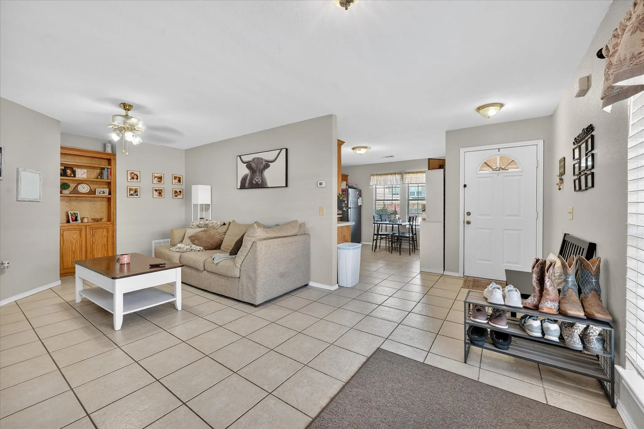 Duplex For Sale in Grayson County , 1185 Greywood Drive, Van Alstyne, Texas 75495, 5 Bedrooms, 4 Bathrooms, 2 Garage spaces, 0 Sqft, built in 2004, Preowned, Price $480,000, mls#21182701, Real Estate Agent in Van Alstyne, Homes For Sale in Grayson county, Homes For Sale in Van Alstyne, Realtor in Van Alstyne Texas, Real Estate Brokerage Independent Realty Texas, Luminita Cordes Realtor