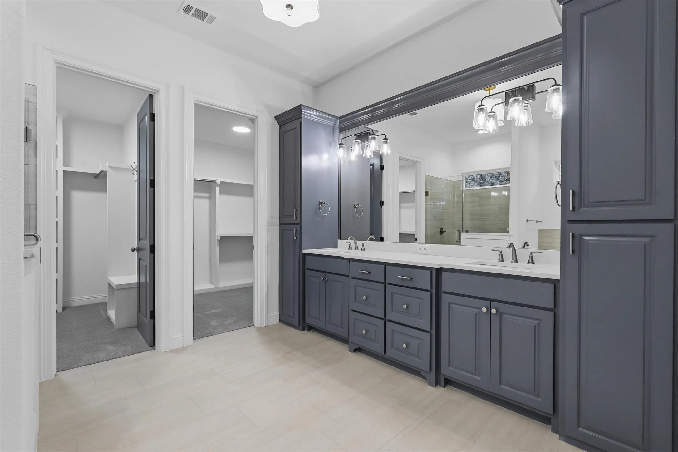 Single Family Residence For Sale in Ellis County , 1645 Ethan Circle, Midlothian, Texas 76065, 3 Bedroom, 2 Bathroom, 2 Garage spaces, 2,730 Sqft, built in 2023, New Construction - Complete, mls#21182412, Real Estate Agent in Midlothian, Homes For Sale in Ellis county, Homes For Sale in Midlothian, Realtor in Midlothian Texas, Real Estate Brokerage Independent Realty Texas, Luminita Cordes Realtor