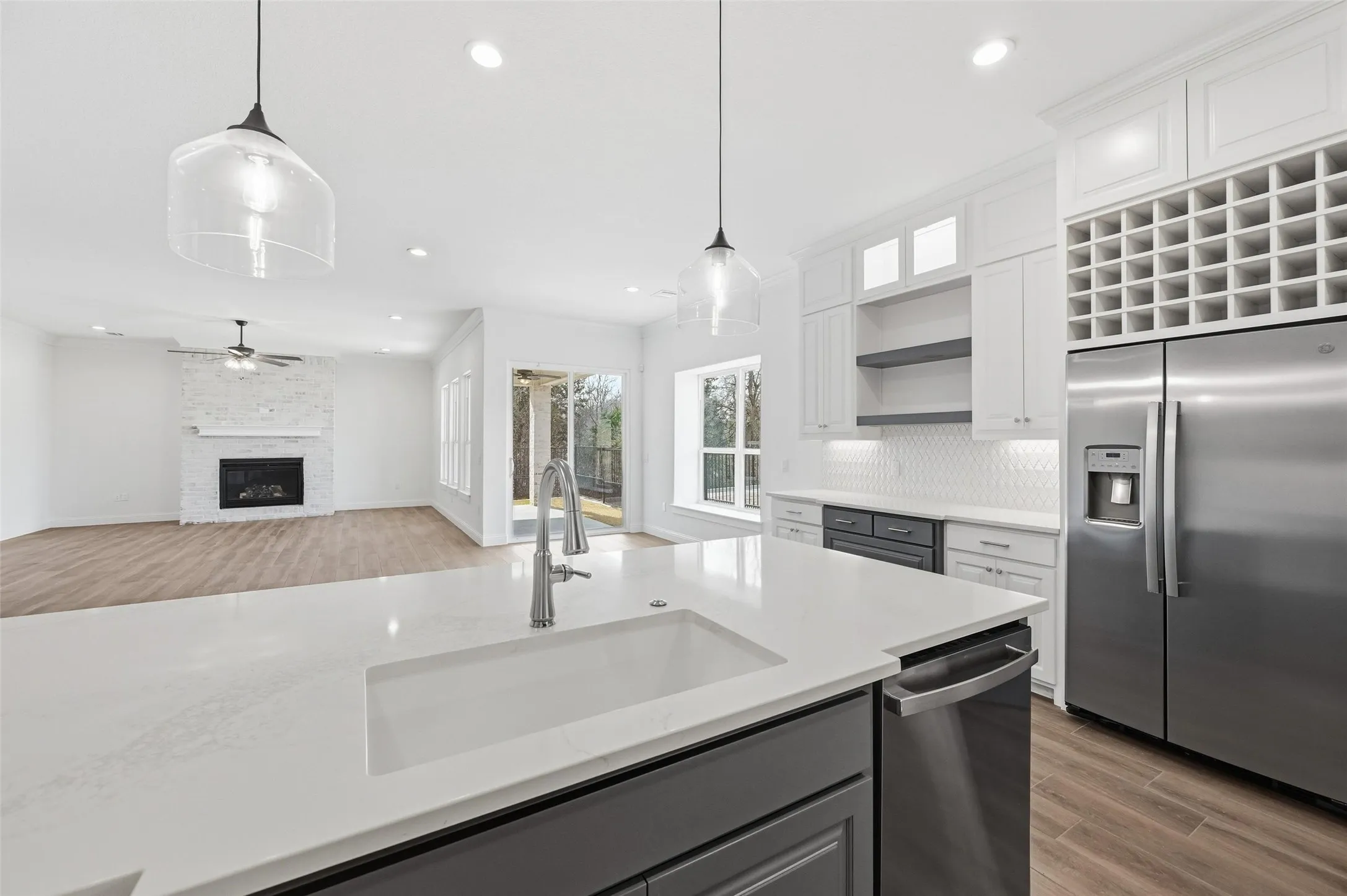 Single Family Residence For Sale in Ellis County , 1645 Ethan Circle, Midlothian, Texas 76065, 3 Bedroom, 2 Bathroom, 2 Garage spaces, 2,730 Sqft, built in 2023, New Construction - Complete, mls#21182412, Real Estate Agent in Midlothian, Homes For Sale in Ellis county, Homes For Sale in Midlothian, Realtor in Midlothian Texas, Real Estate Brokerage Independent Realty Texas, Luminita Cordes Realtor