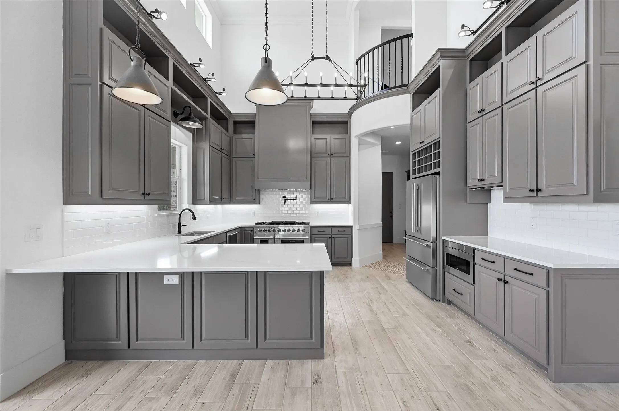 Single Family Residence For Sale in Ellis County , 1657 Ethan Circle, Midlothian, Texas 76065, 3 Bedroom, 3 Bathroom, 2 Garage spaces, 3,152 Sqft, built in 2023, New Construction - Complete, mls#21182403, Real Estate Agent in Midlothian, Homes For Sale in Ellis county, Homes For Sale in Midlothian, Realtor in Midlothian Texas, Real Estate Brokerage Independent Realty Texas, Luminita Cordes Realtor