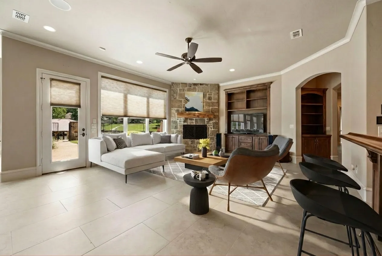 Single Family Residence For Sale in Henderson County , 5581 Nancy Circle, Chandler, Texas 75758, 4 Bedroom, 5 Bathroom, 3 Garage spaces, 6,317 Sqft, built in 2012, Preowned, mls#21163847, Real Estate Agent in Chandler, Homes For Sale in Henderson county, Homes For Sale in Chandler, Realtor in Chandler Texas, Real Estate Brokerage Independent Realty Texas, Luminita Cordes Realtor