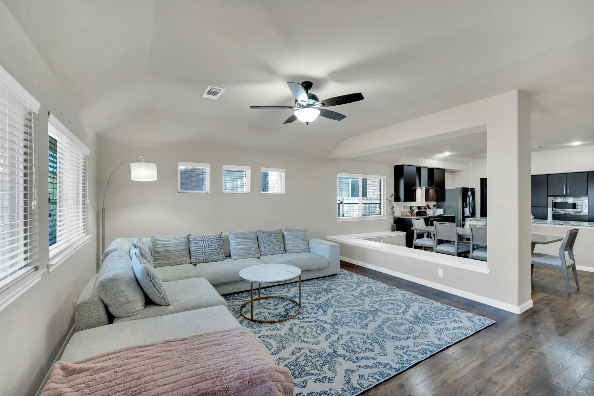 Single Family Residence For Sale in Kaufman County , 2107 Danibelle Drive, Forney, Texas 75126, 3 Bedroom, 2 Bathroom, 2 Garage spaces, 2,216 Sqft, built in 2015, mls#21185682, Real Estate Agent in Forney, Homes For Sale in Kaufman county, Homes For Sale in Forney, Realtor in Forney Texas, Real Estate Brokerage Independent Realty Texas, Luminita Cordes Realtor