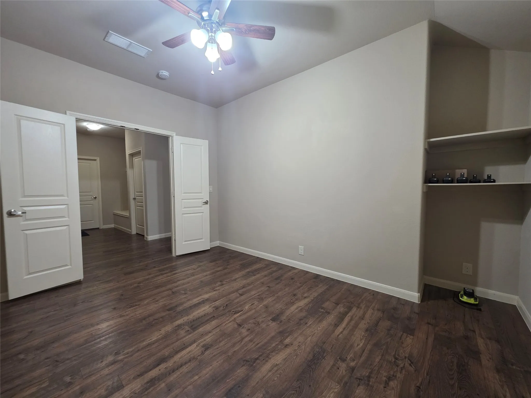 Single Family Residence For Sale in Kaufman County , 2107 Danibelle Drive, Forney, Texas 75126, 3 Bedroom, 2 Bathroom, 2 Garage spaces, 2,216 Sqft, built in 2015, mls#21185682, Real Estate Agent in Forney, Homes For Sale in Kaufman county, Homes For Sale in Forney, Realtor in Forney Texas, Real Estate Brokerage Independent Realty Texas, Luminita Cordes Realtor