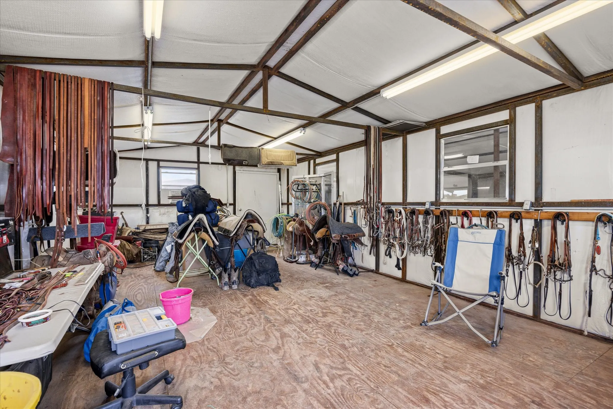 Miscellaneous room featuring lofted ceiling