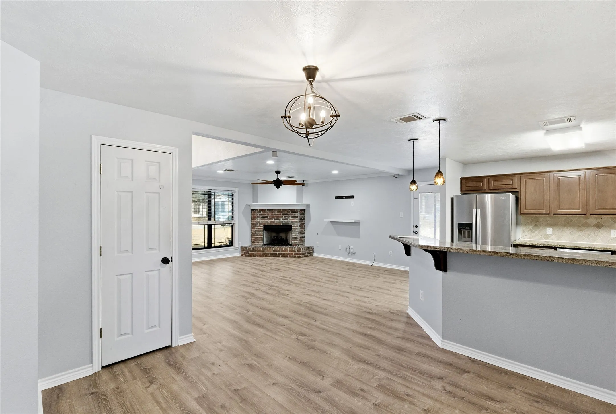 Single Family Residence For Sale in Brazos County , 1112 Hopewell Court, College Station, Texas 77845, 6 Bedroom, 4 Bathroom, Garage spaces, 2,870 Sqft, built in 2008, Preowned, Price $399,000, mls#21183595, Real Estate Agent in College Station, Homes For Sale in Brazos county, Homes For Sale in College Station, Realtor in College Station Texas, Real Estate Brokerage Independent Realty Texas, Luminita Cordes Realtor
