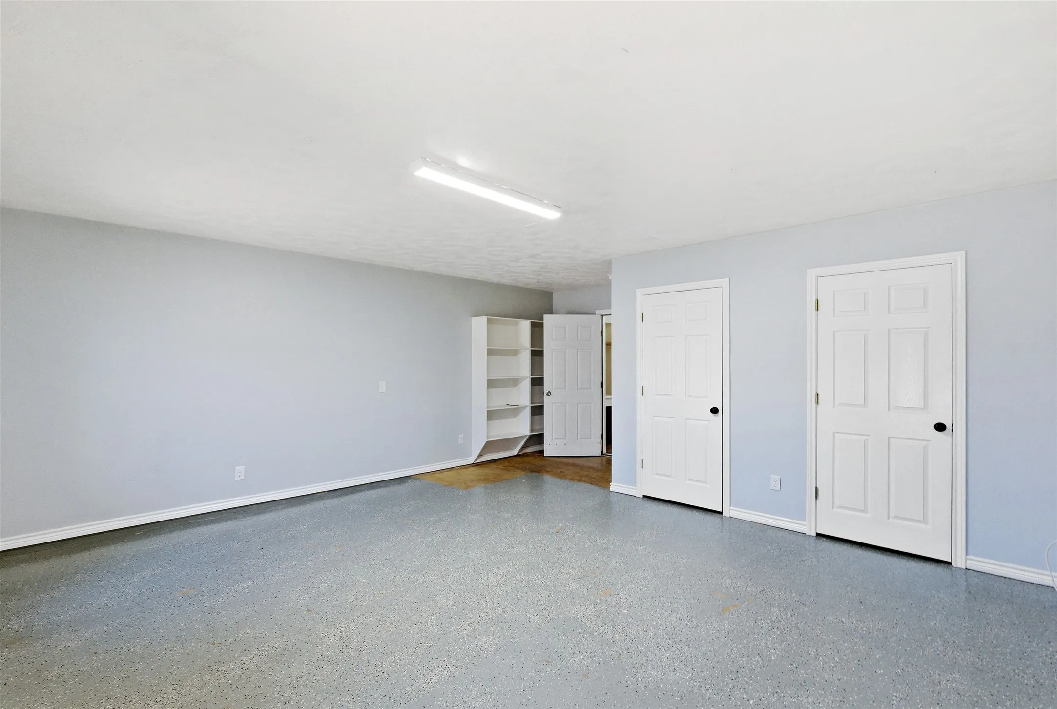 Single Family Residence For Sale in Brazos County , 1112 Hopewell Court, College Station, Texas 77845, 6 Bedroom, 4 Bathroom, Garage spaces, 2,870 Sqft, built in 2008, Preowned, Price $399,000, mls#21183595, Real Estate Agent in College Station, Homes For Sale in Brazos county, Homes For Sale in College Station, Realtor in College Station Texas, Real Estate Brokerage Independent Realty Texas, Luminita Cordes Realtor