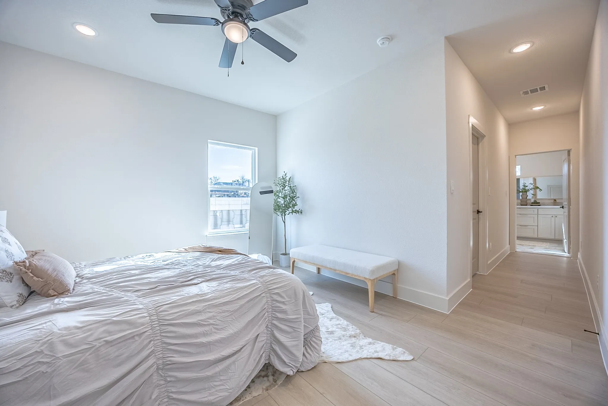 Single Family Residence For Sale in Tarrant County , 617 E Ramsey Avenue, Fort Worth, Texas 76104, 4 Bedroom, 3 Bathroom, 2 Garage spaces, 1,966 Sqft, built in 2026, mls#21185686, Real Estate Agent in Fort Worth, Homes For Sale in Tarrant county, Homes For Sale in Fort Worth, Realtor in Fort Worth Texas, Real Estate Brokerage Independent Realty Texas, Luminita Cordes Realtor