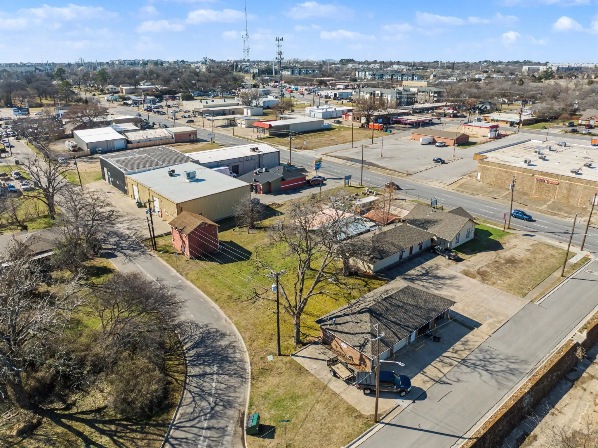 Unimproved Land For Sale in Denton County , 606 Wainwright Street, Denton, Texas 76201, 0, 0, Garage spaces, 0 Sqft, built in 0, mls#21185424, Real Estate Agent in Denton, Homes For Sale in Denton county, Homes For Sale in Denton, Realtor in Denton Texas, Real Estate Brokerage Independent Realty Texas, Luminita Cordes Realtor