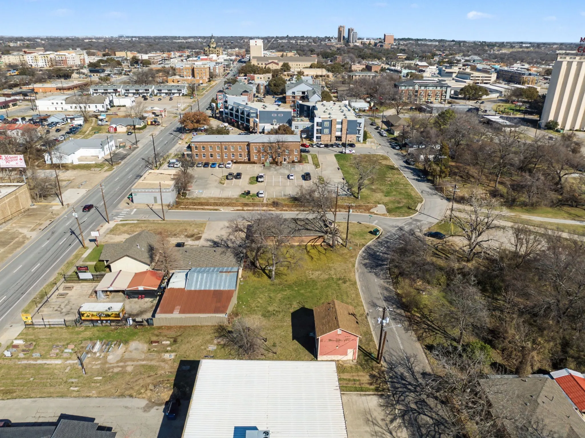 Unimproved Land For Sale in Denton County , 606 Wainwright Street, Denton, Texas 76201, 0, 0, Garage spaces, 0 Sqft, built in 0, mls#21185424, Real Estate Agent in Denton, Homes For Sale in Denton county, Homes For Sale in Denton, Realtor in Denton Texas, Real Estate Brokerage Independent Realty Texas, Luminita Cordes Realtor