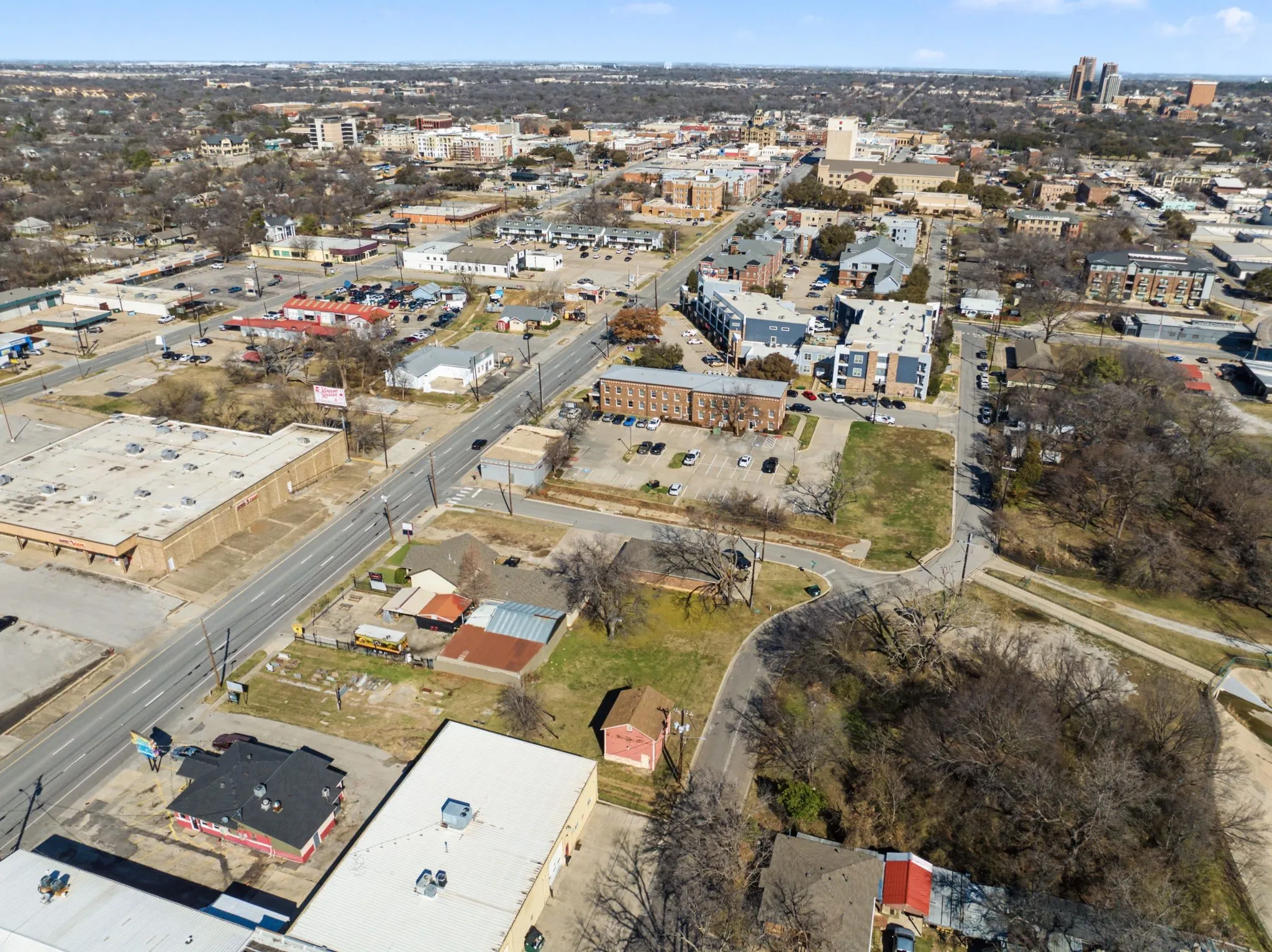 Unimproved Land For Sale in Denton County , 606 Wainwright Street, Denton, Texas 76201, 0, 0, Garage spaces, 0 Sqft, built in 0, mls#21185424, Real Estate Agent in Denton, Homes For Sale in Denton county, Homes For Sale in Denton, Realtor in Denton Texas, Real Estate Brokerage Independent Realty Texas, Luminita Cordes Realtor