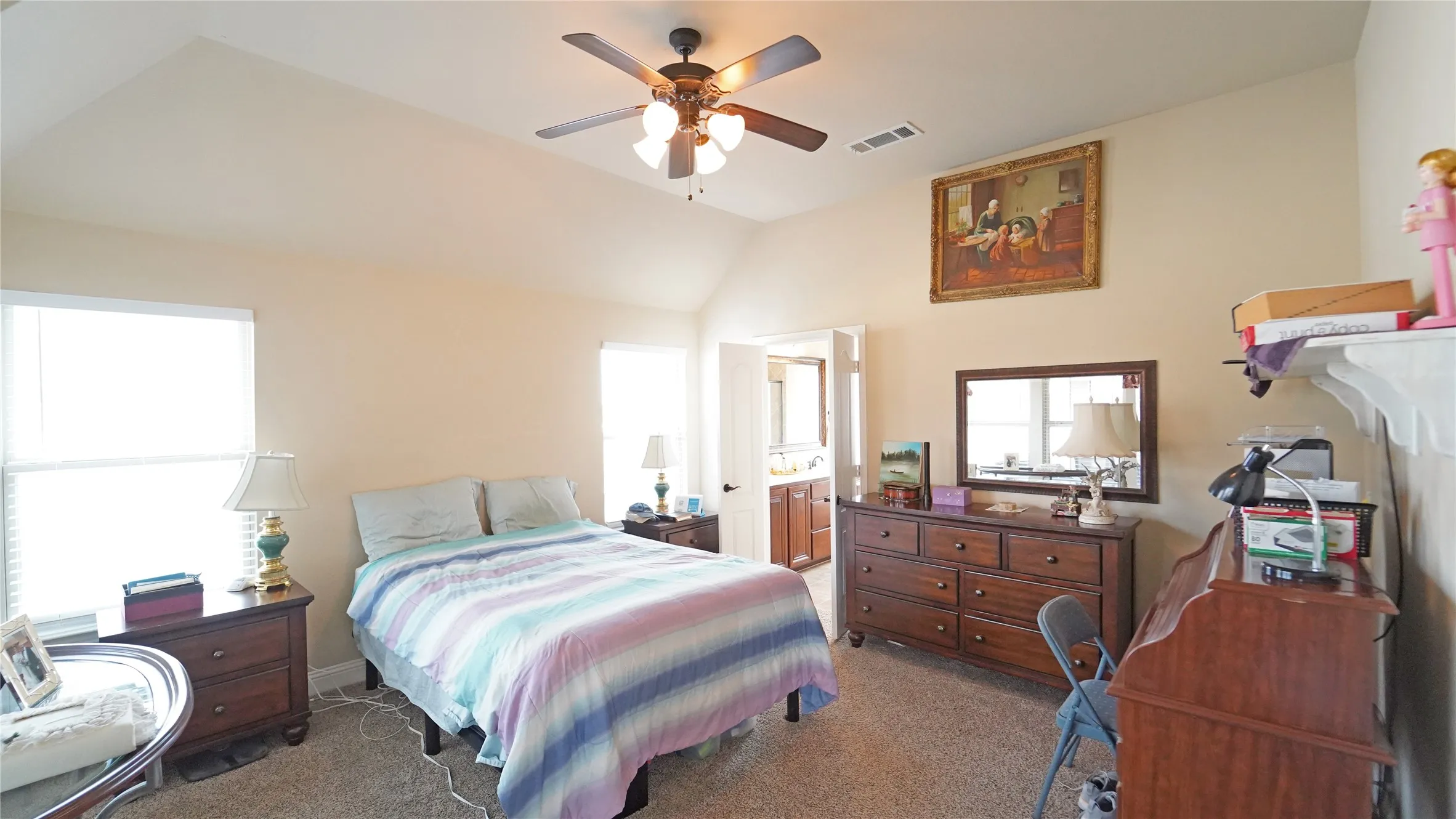 Single Family Residence For Sale in Parker County , 1901 Bay Laurel Drive, Weatherford, Texas 76086, 4 Bedroom, 3 Bathroom, 2 Garage spaces, 2,617 Sqft, built in 2013, Preowned, mls#21184726, Real Estate Agent in Weatherford, Homes For Sale in Parker county, Homes For Sale in Weatherford, Realtor in Weatherford Texas, Real Estate Brokerage Independent Realty Texas, Luminita Cordes Realtor