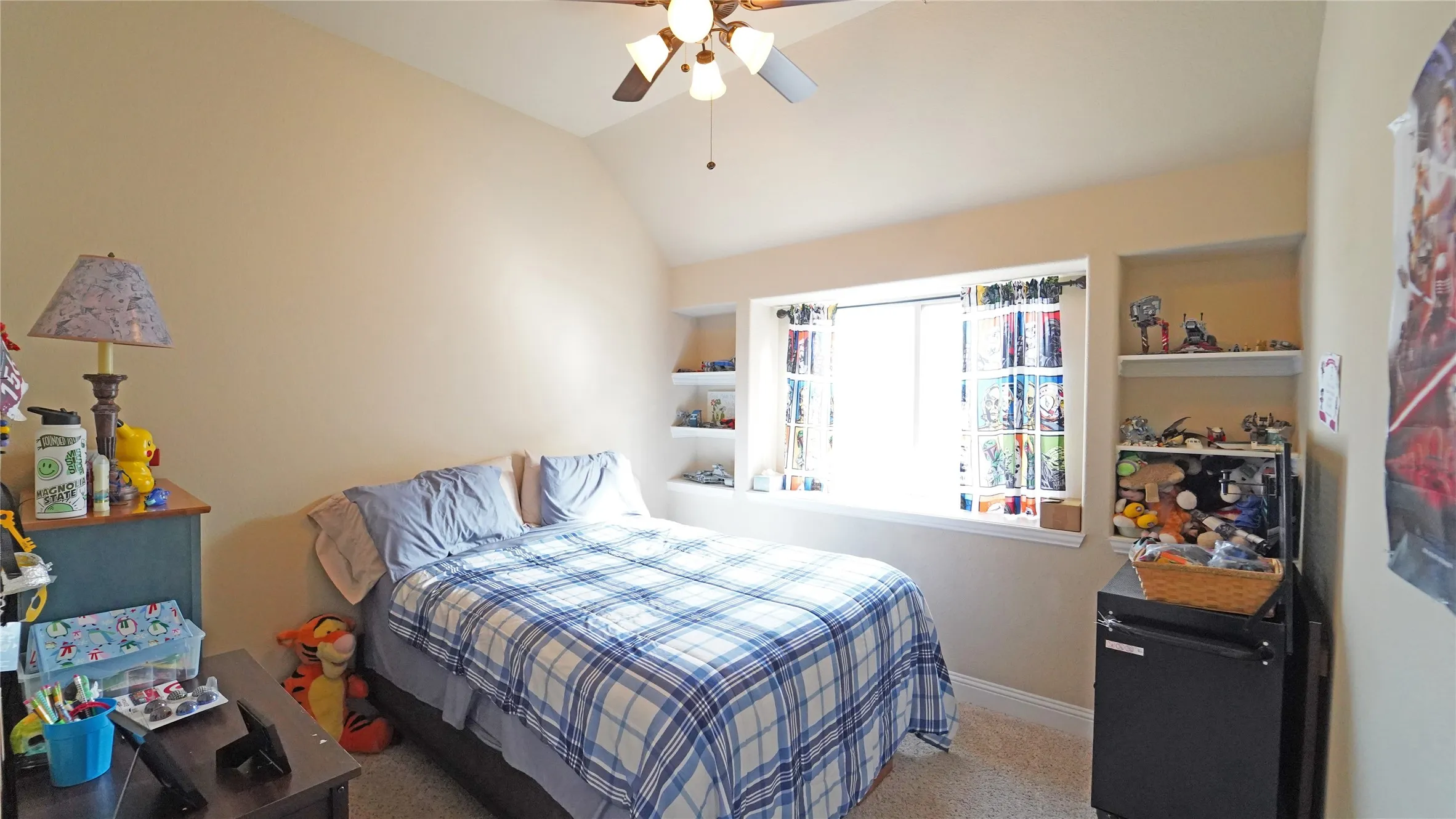 Single Family Residence For Sale in Parker County , 1901 Bay Laurel Drive, Weatherford, Texas 76086, 4 Bedroom, 3 Bathroom, 2 Garage spaces, 2,617 Sqft, built in 2013, Preowned, mls#21184726, Real Estate Agent in Weatherford, Homes For Sale in Parker county, Homes For Sale in Weatherford, Realtor in Weatherford Texas, Real Estate Brokerage Independent Realty Texas, Luminita Cordes Realtor