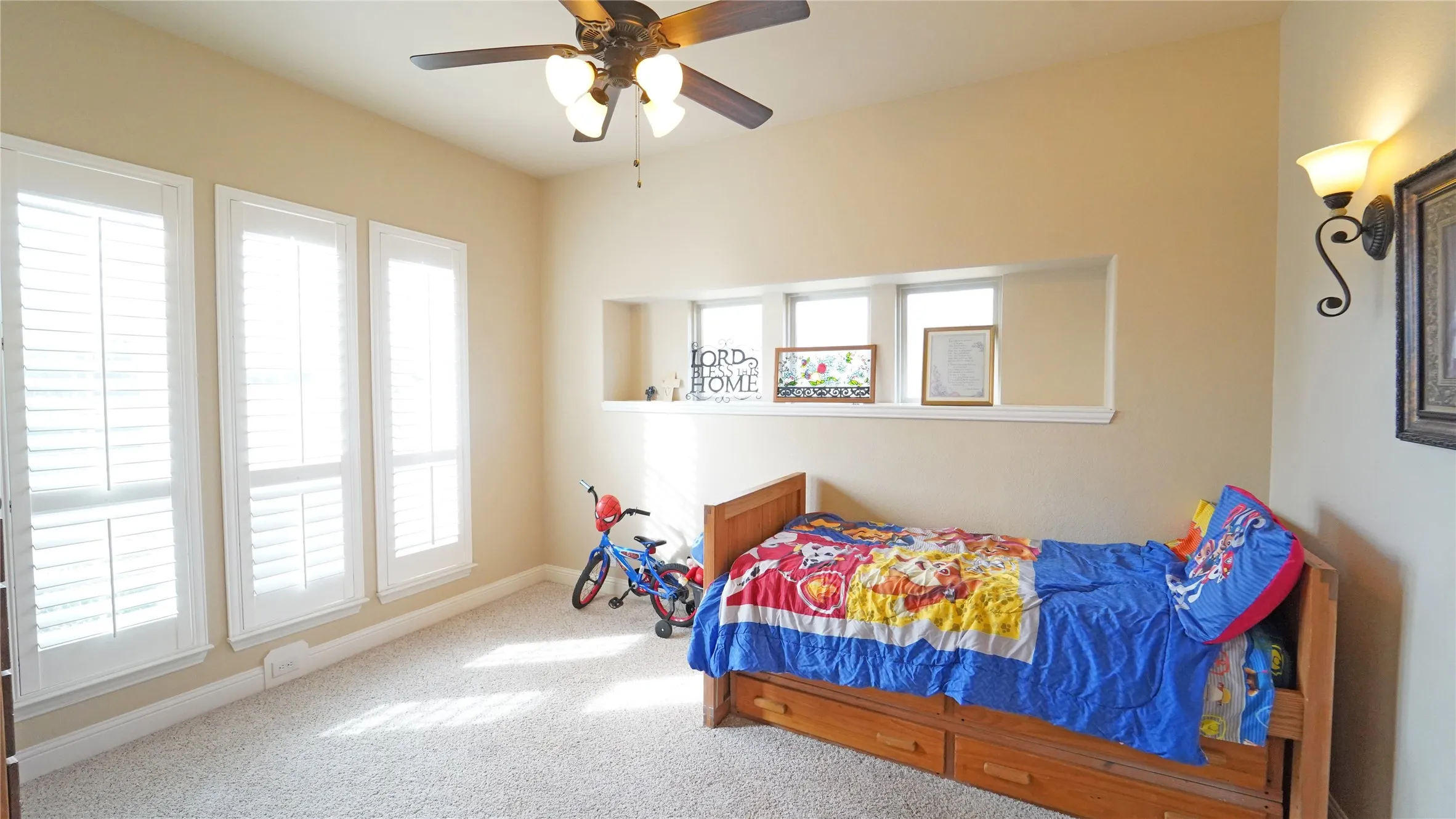 Single Family Residence For Sale in Parker County , 1901 Bay Laurel Drive, Weatherford, Texas 76086, 4 Bedroom, 3 Bathroom, 2 Garage spaces, 2,617 Sqft, built in 2013, Preowned, mls#21184726, Real Estate Agent in Weatherford, Homes For Sale in Parker county, Homes For Sale in Weatherford, Realtor in Weatherford Texas, Real Estate Brokerage Independent Realty Texas, Luminita Cordes Realtor