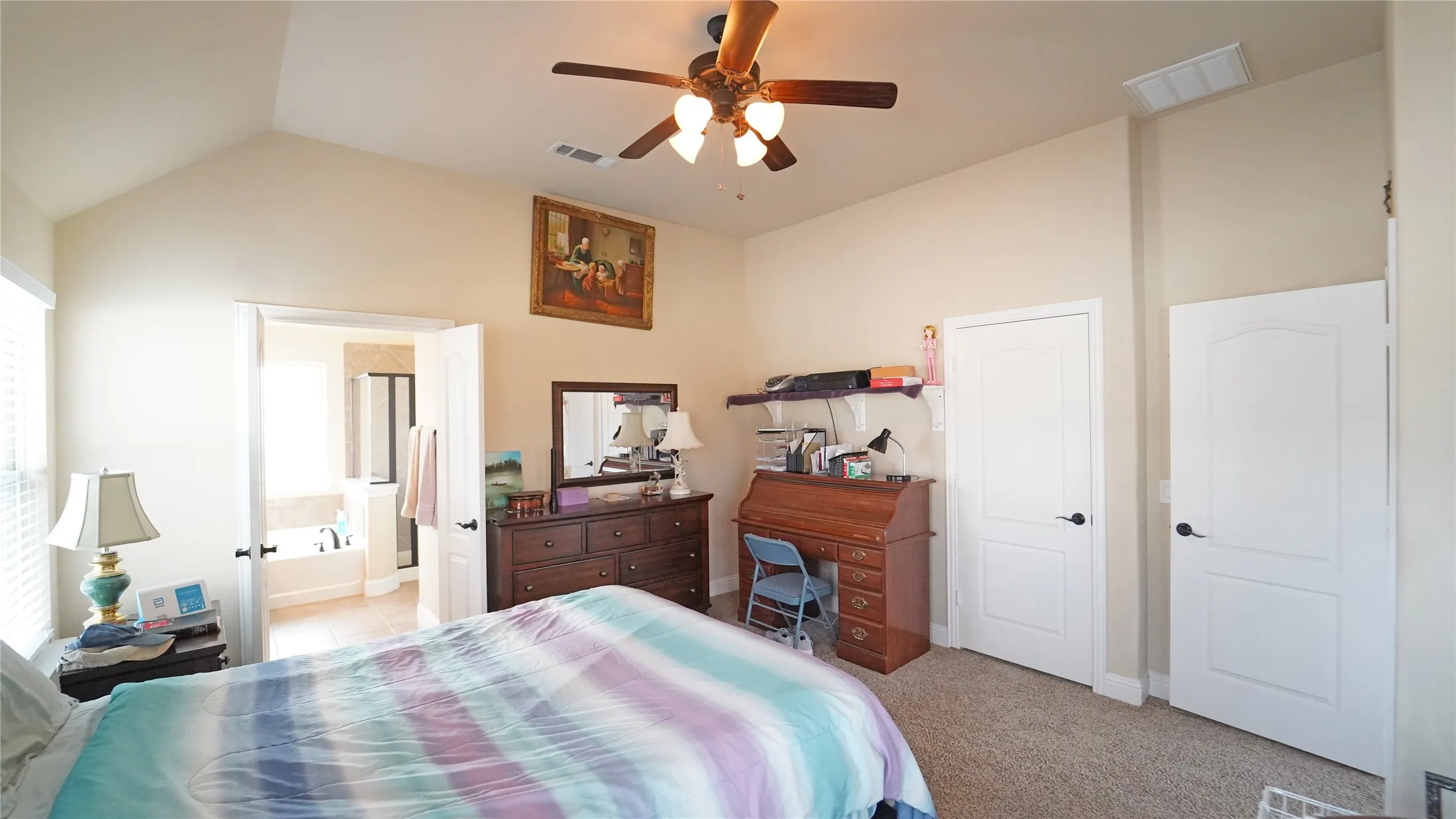 Single Family Residence For Sale in Parker County , 1901 Bay Laurel Drive, Weatherford, Texas 76086, 4 Bedroom, 3 Bathroom, 2 Garage spaces, 2,617 Sqft, built in 2013, Preowned, mls#21184726, Real Estate Agent in Weatherford, Homes For Sale in Parker county, Homes For Sale in Weatherford, Realtor in Weatherford Texas, Real Estate Brokerage Independent Realty Texas, Luminita Cordes Realtor