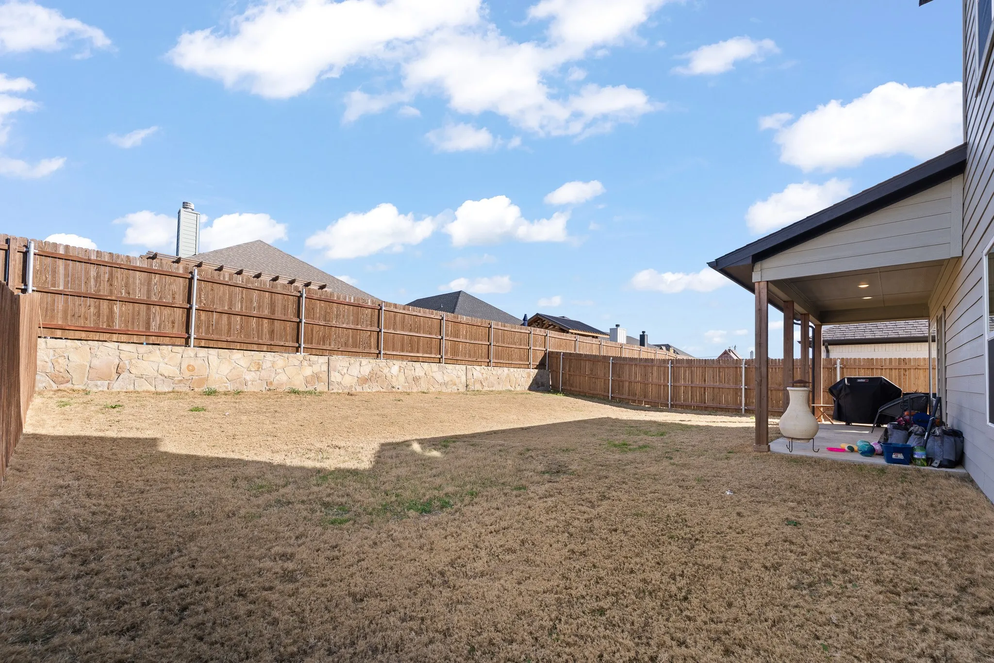 Single Family Residence For Sale in Johnson County , 116 William Lane, Godley, Texas 76044, 4 Bedroom, 3 Bathroom, 2 Garage spaces, 2,422 Sqft, built in 2023, mls#21185865, Real Estate Agent in Godley, Homes For Sale in Johnson county, Homes For Sale in Godley, Realtor in Godley Texas, Real Estate Brokerage Independent Realty Texas, Luminita Cordes Realtor