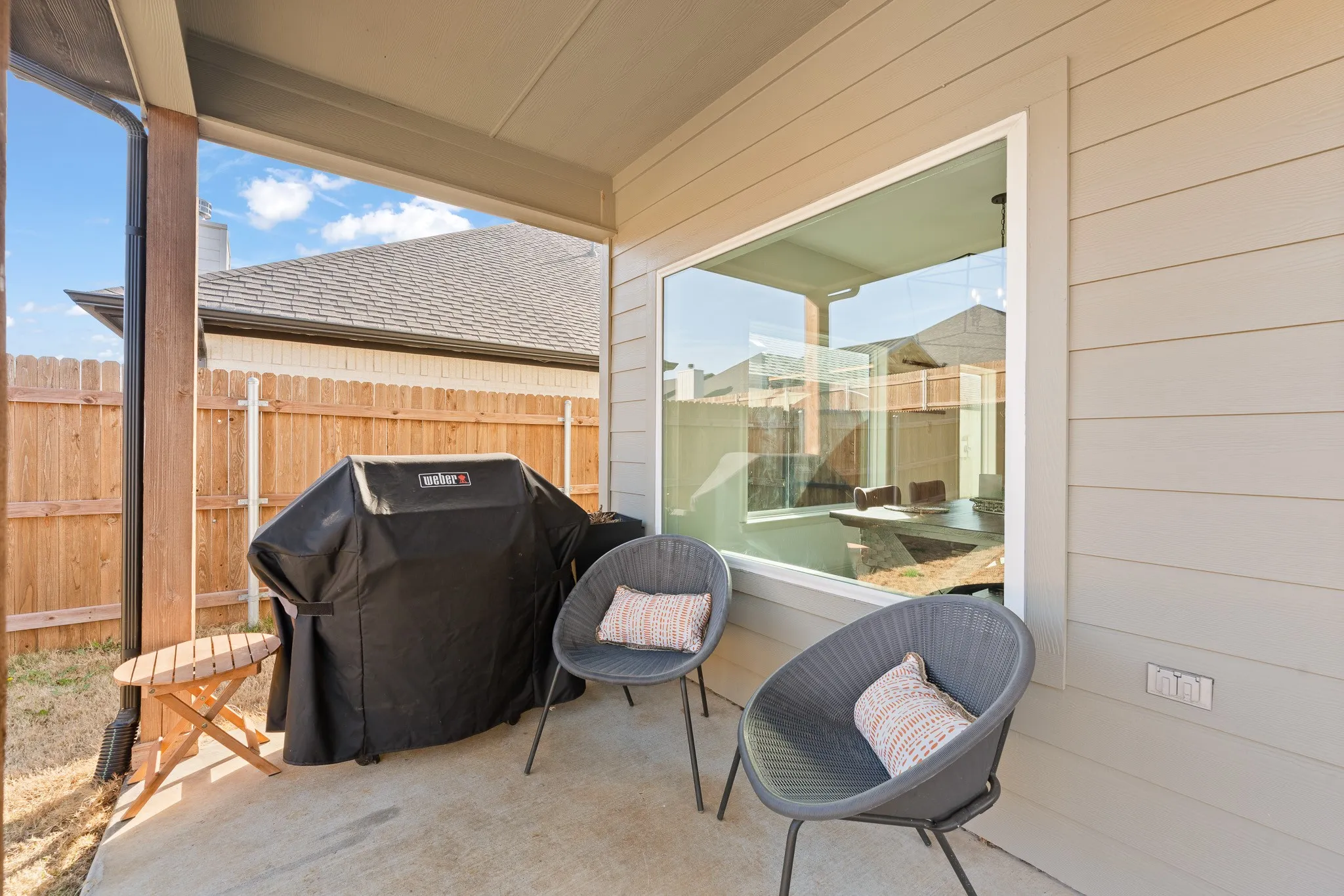 Single Family Residence For Sale in Johnson County , 116 William Lane, Godley, Texas 76044, 4 Bedroom, 3 Bathroom, 2 Garage spaces, 2,422 Sqft, built in 2023, mls#21185865, Real Estate Agent in Godley, Homes For Sale in Johnson county, Homes For Sale in Godley, Realtor in Godley Texas, Real Estate Brokerage Independent Realty Texas, Luminita Cordes Realtor