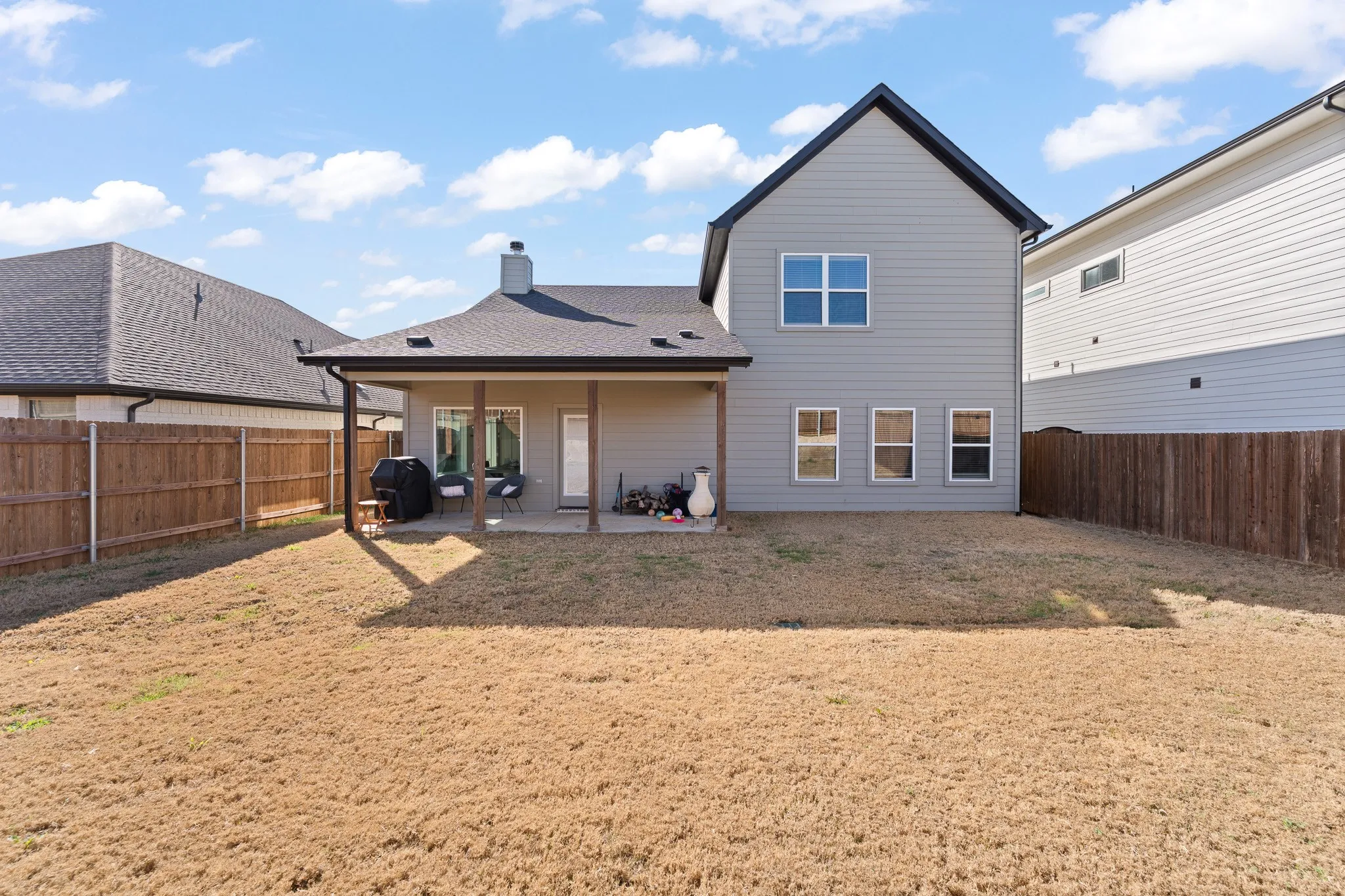Single Family Residence For Sale in Johnson County , 116 William Lane, Godley, Texas 76044, 4 Bedroom, 3 Bathroom, 2 Garage spaces, 2,422 Sqft, built in 2023, mls#21185865, Real Estate Agent in Godley, Homes For Sale in Johnson county, Homes For Sale in Godley, Realtor in Godley Texas, Real Estate Brokerage Independent Realty Texas, Luminita Cordes Realtor