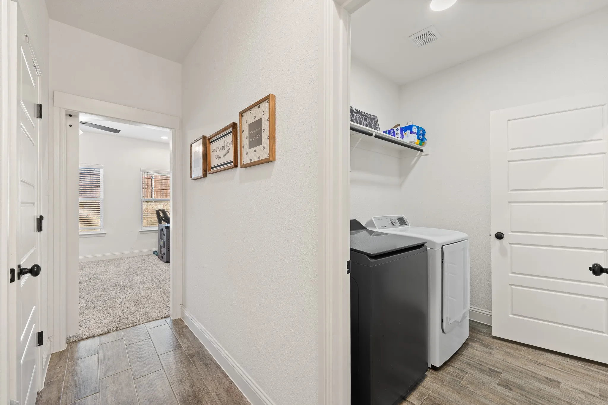 Single Family Residence For Sale in Johnson County , 116 William Lane, Godley, Texas 76044, 4 Bedroom, 3 Bathroom, 2 Garage spaces, 2,422 Sqft, built in 2023, mls#21185865, Real Estate Agent in Godley, Homes For Sale in Johnson county, Homes For Sale in Godley, Realtor in Godley Texas, Real Estate Brokerage Independent Realty Texas, Luminita Cordes Realtor
