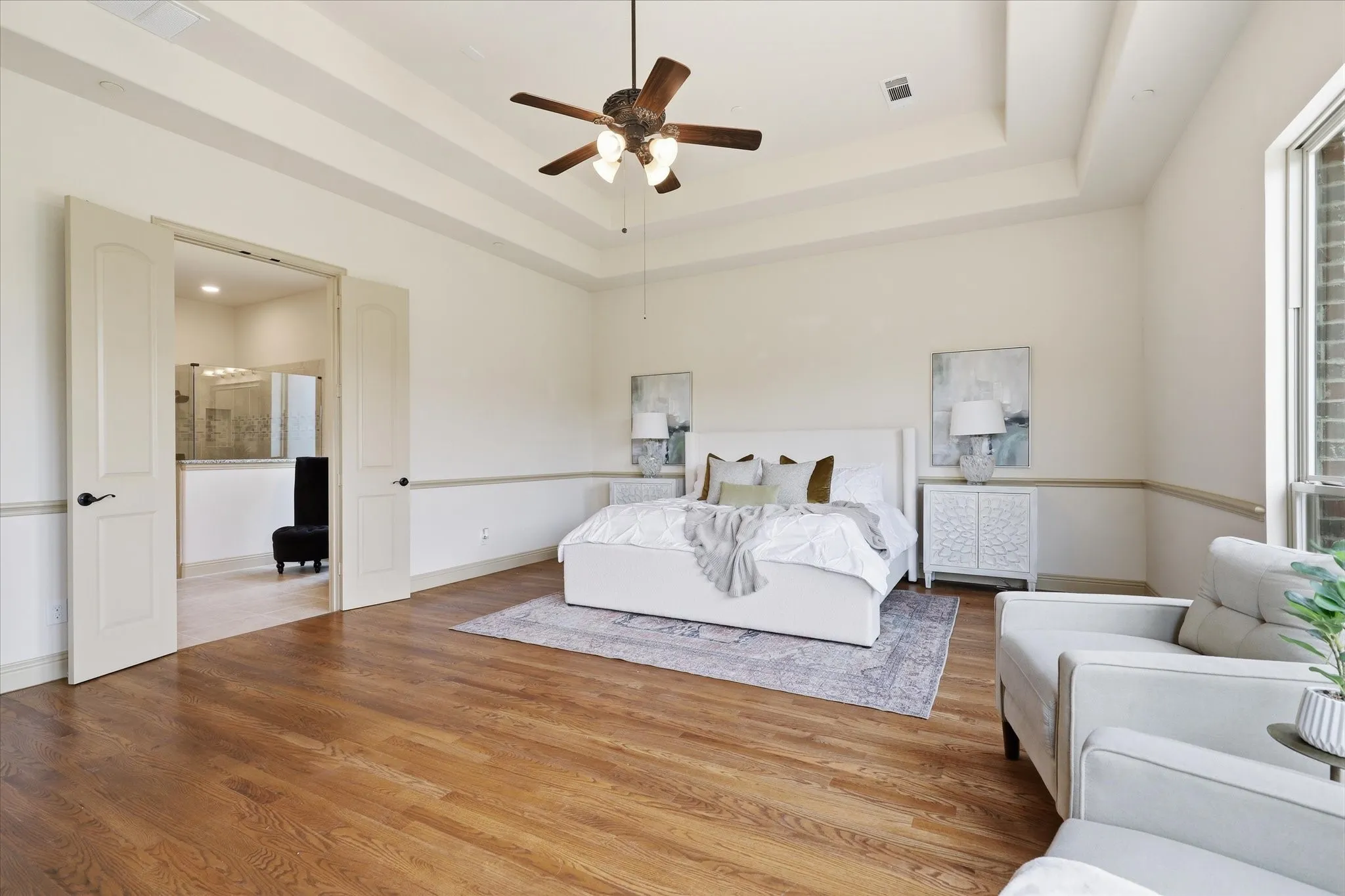 Single Family Residence For Sale in Collin County , 100 Lilyfield Drive, Lucas, Texas 75002, 4 Bedroom, 4 Bathroom, 3 Garage spaces, 3,630 Sqft, built in 2016, Preowned, Price $895,000, mls#21181647, Real Estate Agent in Lucas, Homes For Sale in Collin county, Homes For Sale in Lucas, Realtor in Lucas Texas, Real Estate Brokerage Independent Realty Texas, Luminita Cordes Realtor