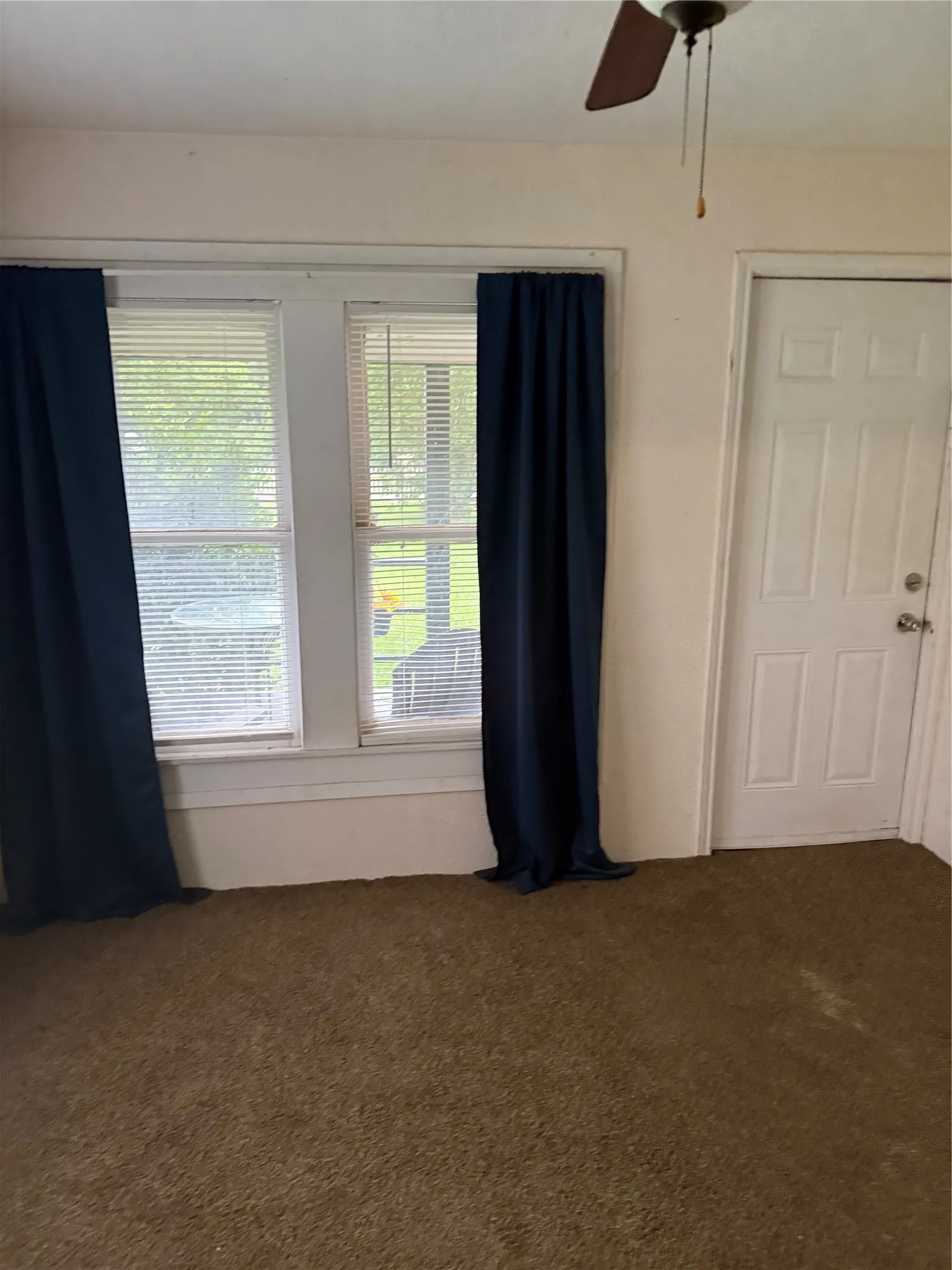 Single Family Residence For Sale in Van Zandt County , 3061 co Road 4210, Athens, Texas 75752, 2 Bedroom, 1 Bathroom, Garage spaces, 625 Sqft, built in 1930, mls#21184939, Real Estate Agent in Athens, Homes For Sale in Van Zandt county, Homes For Sale in Athens, Realtor in Athens Texas, Real Estate Brokerage Independent Realty Texas, Luminita Cordes Realtor