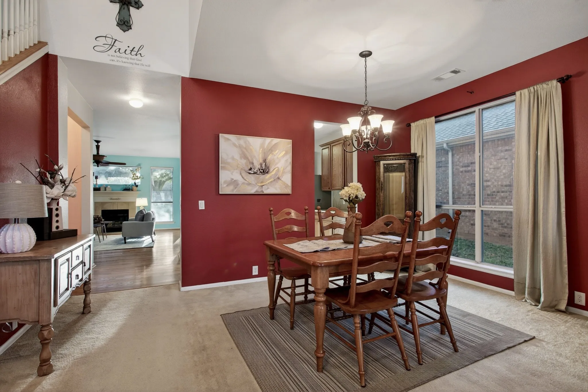 Single Family Residence For Sale in Denton County , 2724 Maple Creek Drive, Fort Worth, Texas 76177, 5 Bedroom, 4 Bathroom, 2 Garage spaces, 3,430 Sqft, built in 2005, Preowned, mls#21181296, Real Estate Agent in Fort Worth, Homes For Sale in Denton county, Homes For Sale in Fort Worth, Realtor in Fort Worth Texas, Real Estate Brokerage Independent Realty Texas, Luminita Cordes Realtor