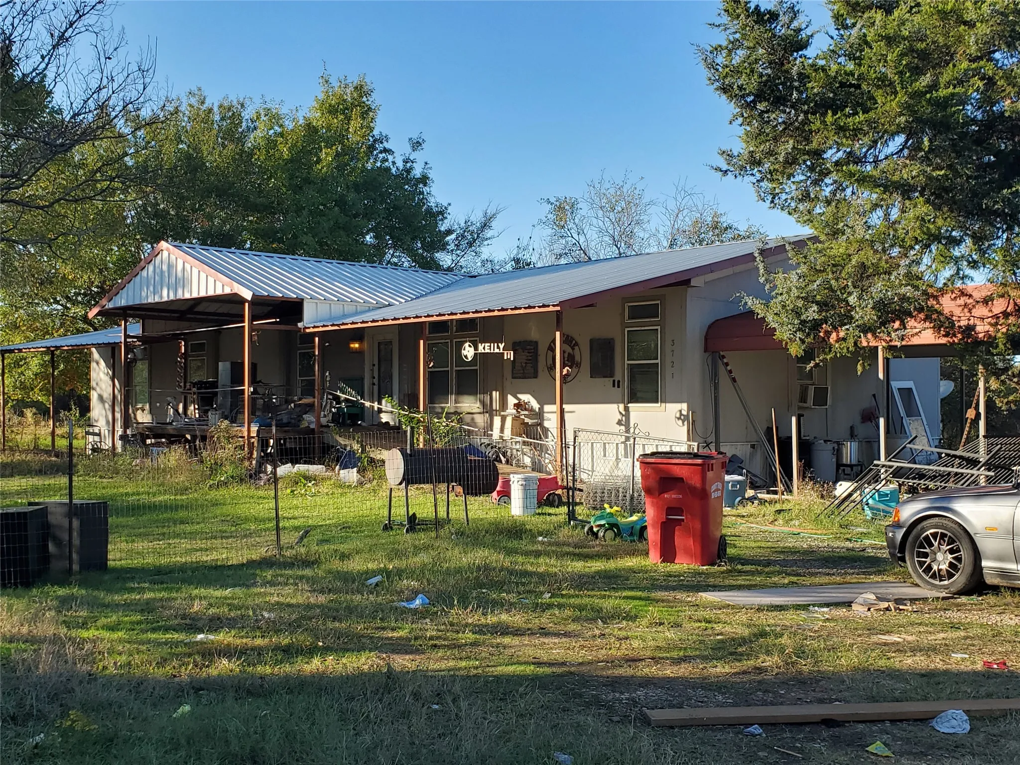 Doublewide Mobile Home (4 bdrm-3 bath)