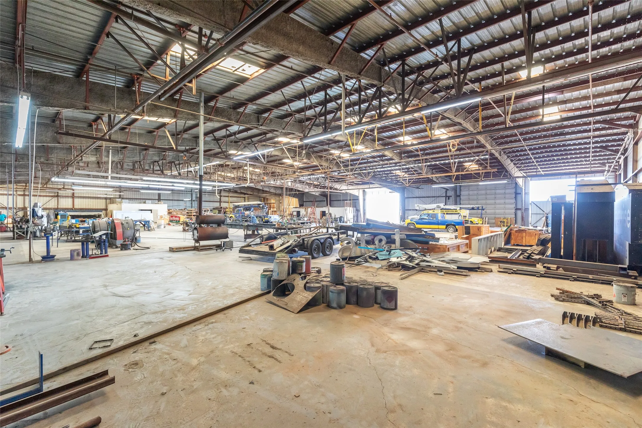 Industrial For Sale in Taylor County , 5050 E US Highway 80, Abilene, Texas 79601, 0, 0, Garage spaces, 0 Sqft, built in 1981, Preowned, mls#21182865, Real Estate Agent in Abilene, Homes For Sale in Taylor county, Homes For Sale in Abilene, Realtor in Abilene Texas, Real Estate Brokerage Independent Realty Texas, Luminita Cordes Realtor