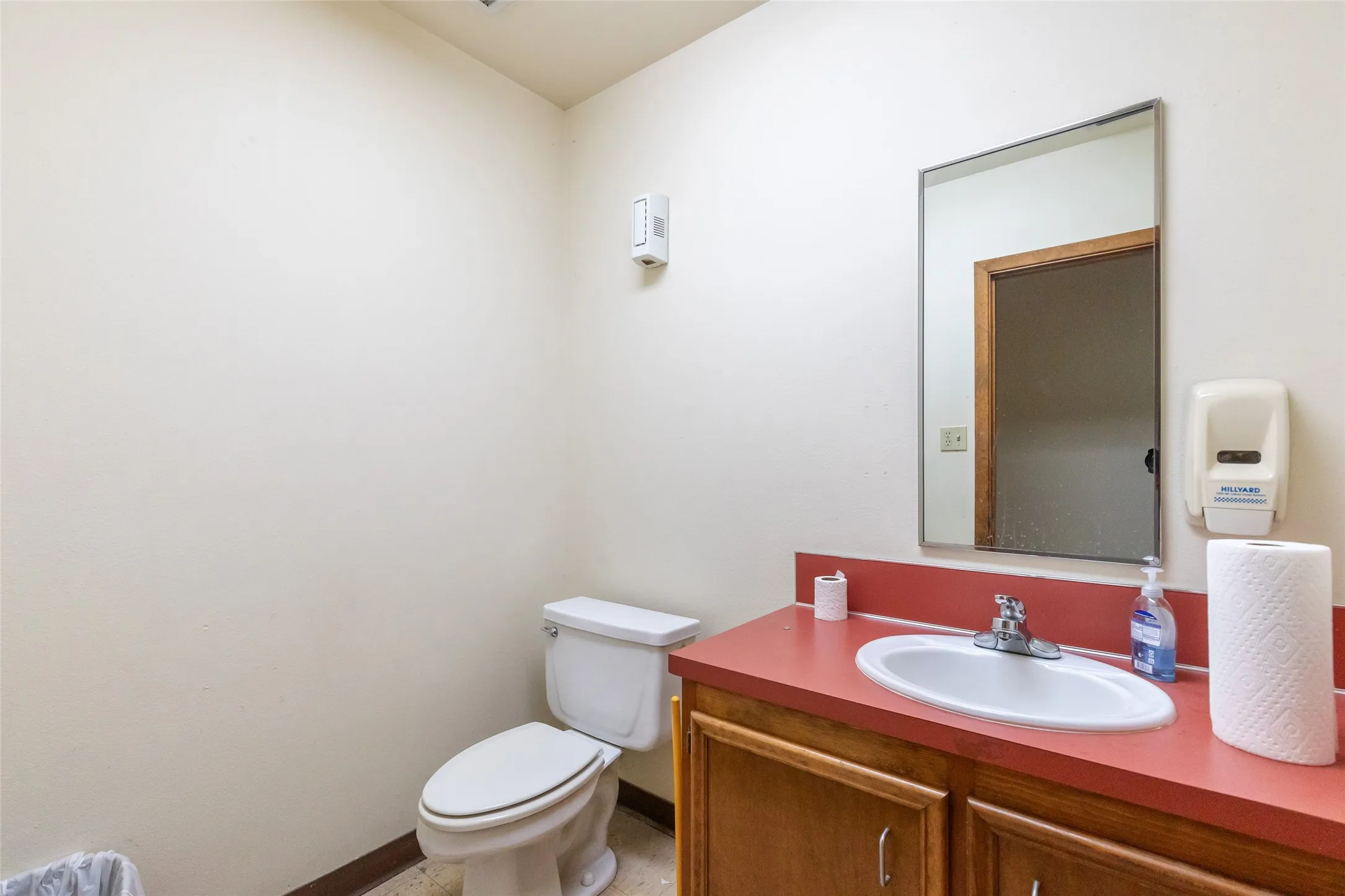 Industrial For Sale in Taylor County , 5050 E US Highway 80, Abilene, Texas 79601, 0, 0, Garage spaces, 0 Sqft, built in 1981, Preowned, mls#21182865, Real Estate Agent in Abilene, Homes For Sale in Taylor county, Homes For Sale in Abilene, Realtor in Abilene Texas, Real Estate Brokerage Independent Realty Texas, Luminita Cordes Realtor