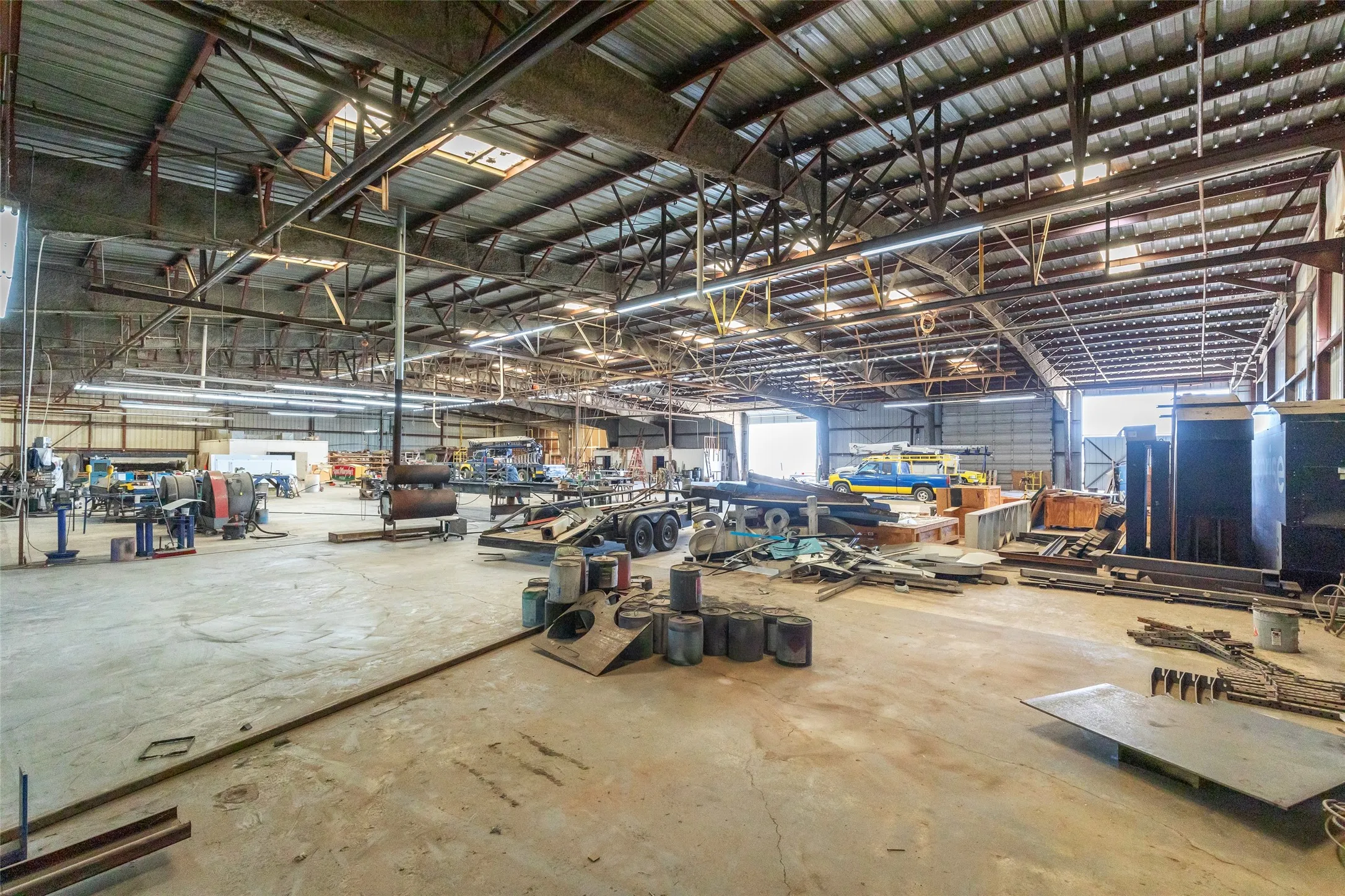 Industrial For Sale in Taylor County , 5050 E US Highway 80, Abilene, Texas 79601, 0, 0, Garage spaces, 0 Sqft, built in 1981, Preowned, mls#21182865, Real Estate Agent in Abilene, Homes For Sale in Taylor county, Homes For Sale in Abilene, Realtor in Abilene Texas, Real Estate Brokerage Independent Realty Texas, Luminita Cordes Realtor