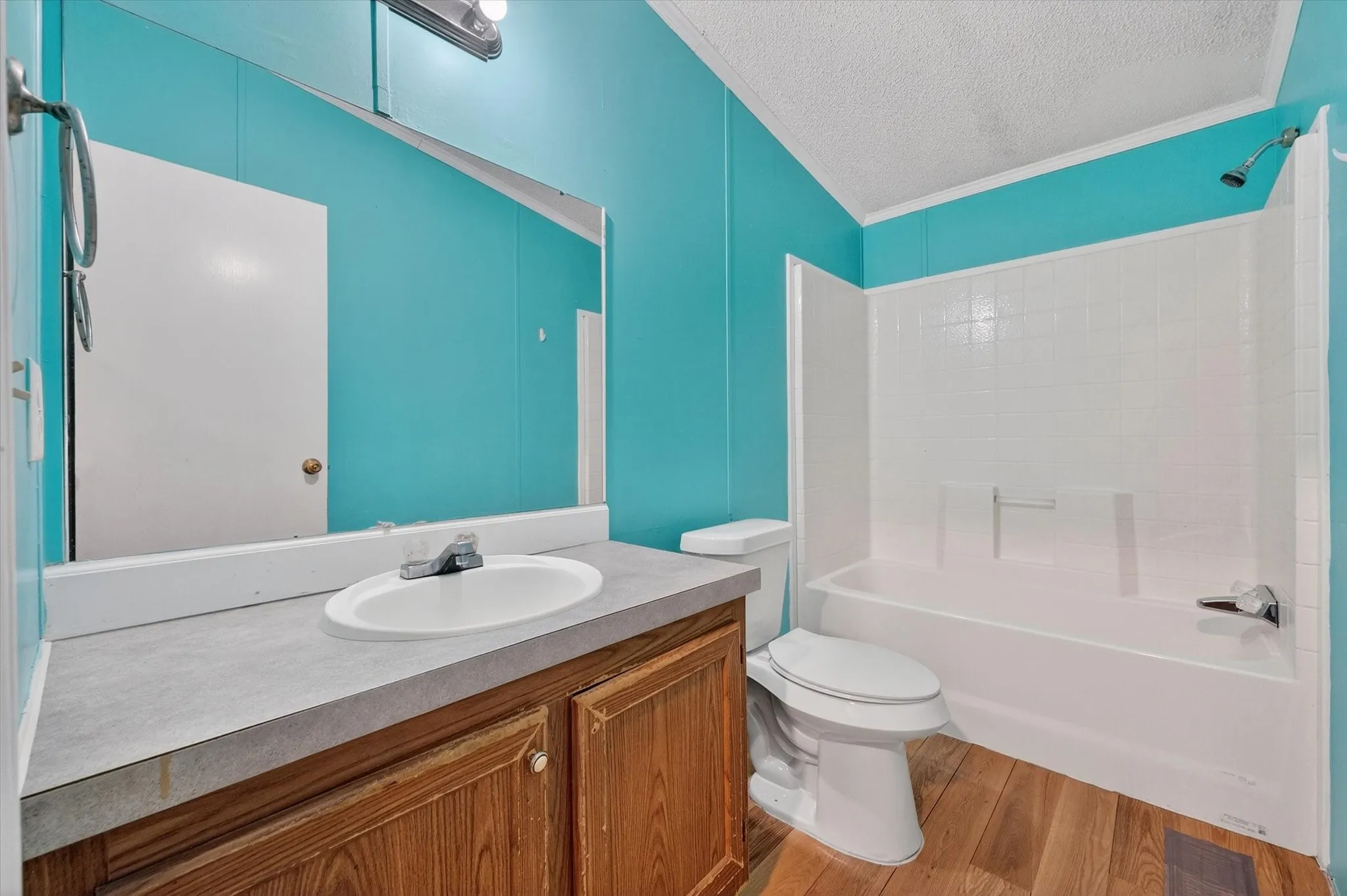 Mobile Home For Sale in Navarro County , 2301 W 13th Avenue, Corsicana, Texas 75110, 3 Bedrooms, 2 Bathrooms, 2 Garage spaces, 1,442 Sqft, built in 2003, Preowned, Price $160,000, mls#21184756, Real Estate Agent in Corsicana, Homes For Sale in Navarro county, Homes For Sale in Corsicana, Realtor in Corsicana Texas, Real Estate Brokerage Independent Realty Texas, Luminita Cordes Realtor