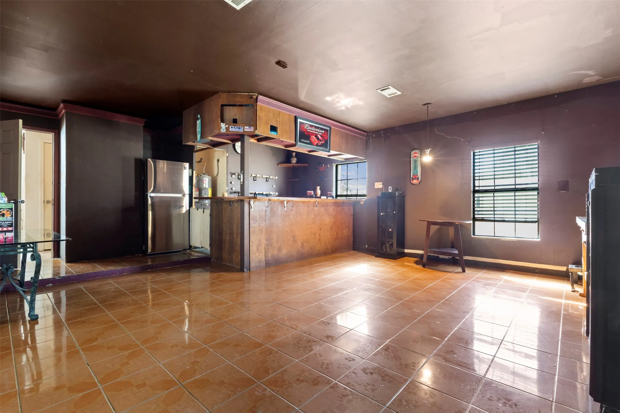 Single Family Residence For Sale in Dallas County , 3201 Auburn Drive, Rowlett, Texas 75088, 4 Bedrooms, 2 Bathrooms, Garage spaces, 2,581 Sqft, built in 1986, Price $345,000, mls#21186391, Real Estate Agent in Rowlett, Homes For Sale in Dallas county, Homes For Sale in Rowlett, Realtor in Rowlett Texas, Real Estate Brokerage Independent Realty Texas, Luminita Cordes Realtor