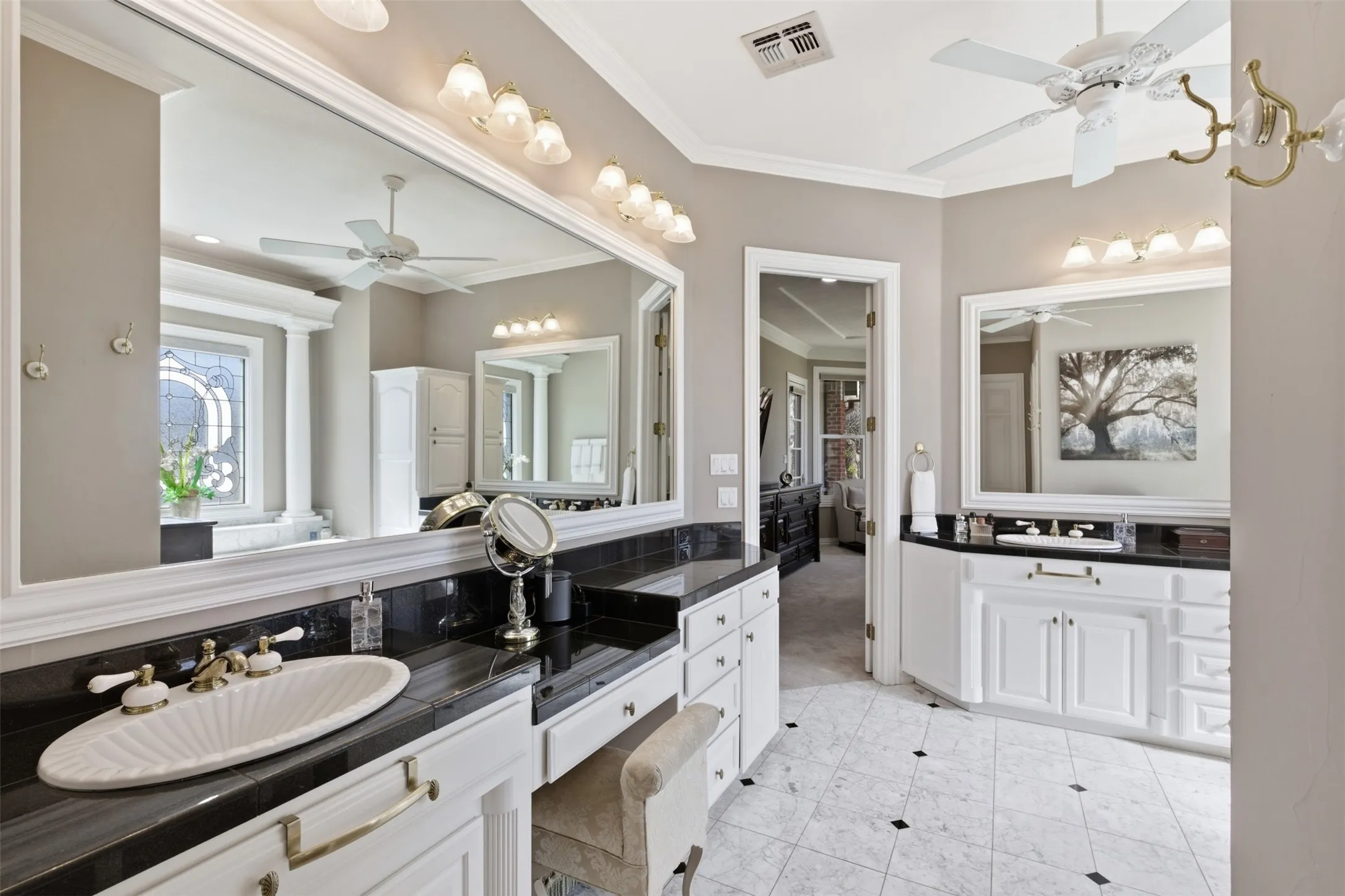 Single Family Residence For Sale in Tarrant County , 4405 Richardson Ranch Road, Fort Worth, Texas 76126, 4 Bedroom, 5 Bathroom, 3 Garage spaces, 3,802 Sqft, built in 2002, Preowned, mls#21183843, Real Estate Agent in Fort Worth, Homes For Sale in Tarrant county, Homes For Sale in Fort Worth, Realtor in Fort Worth Texas, Real Estate Brokerage Independent Realty Texas, Luminita Cordes Realtor